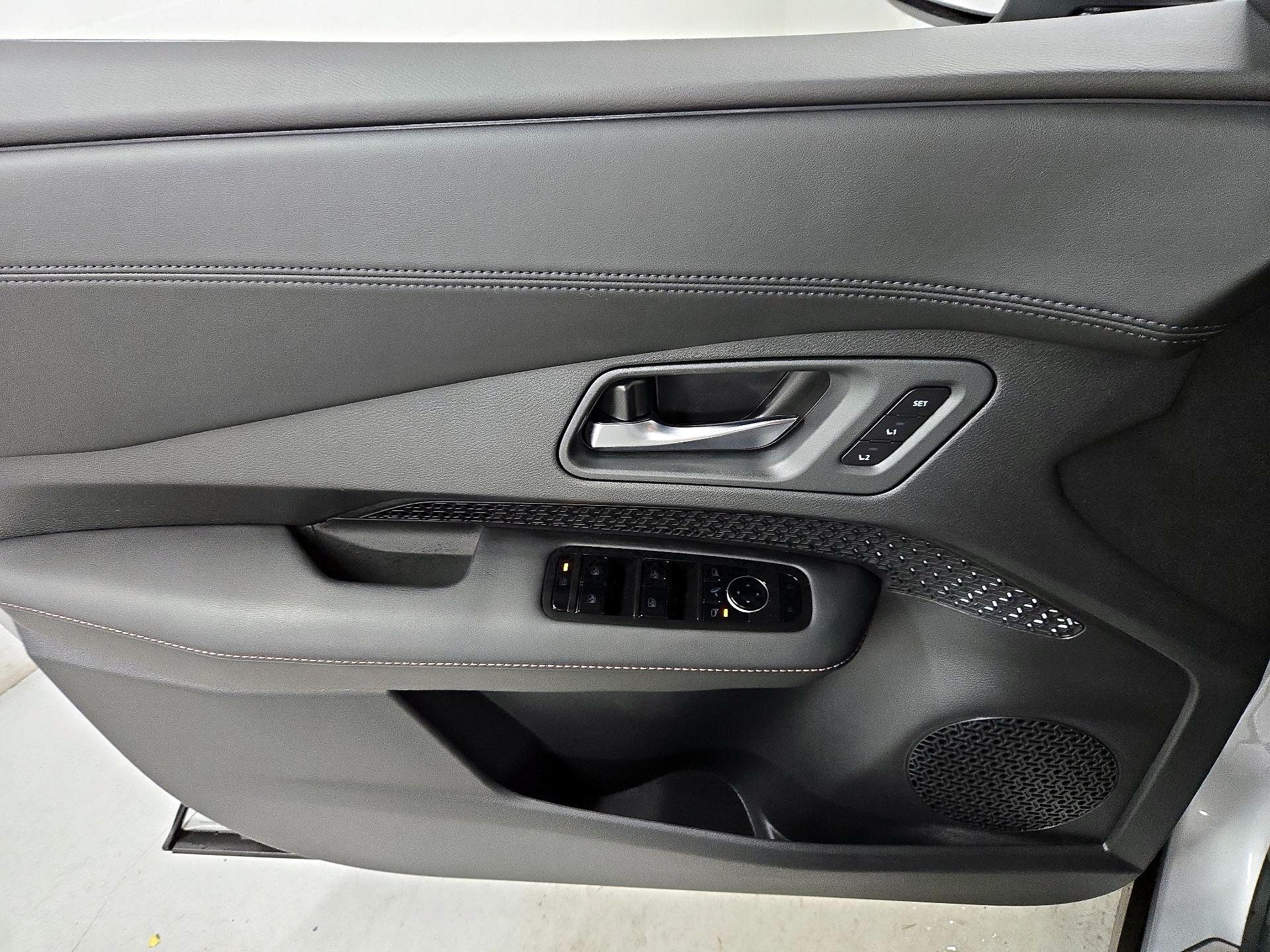 Thumbnail: 2024 Nissan Ariya - 12