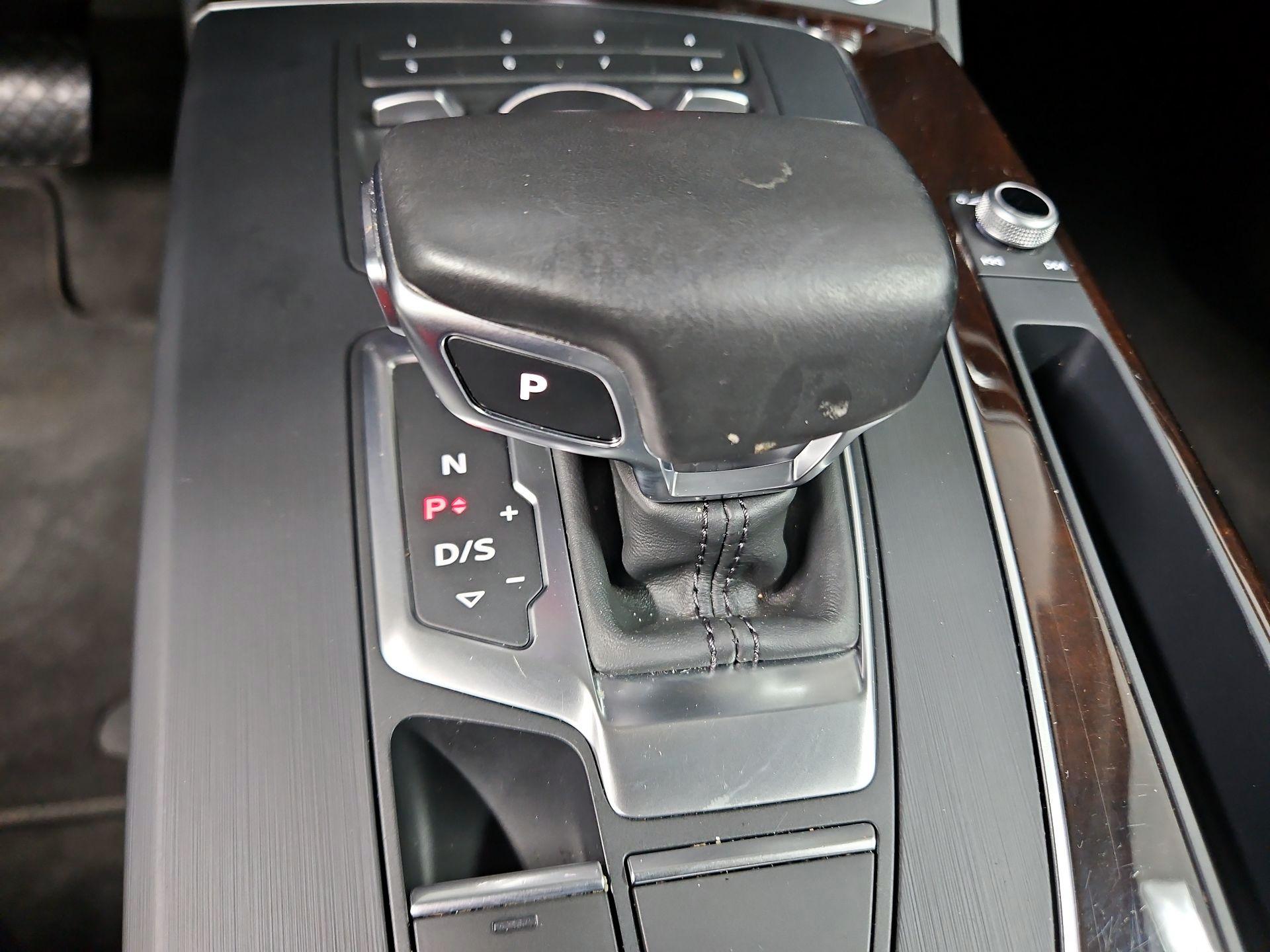 Thumbnail: 2018 Audi Q5 - 17