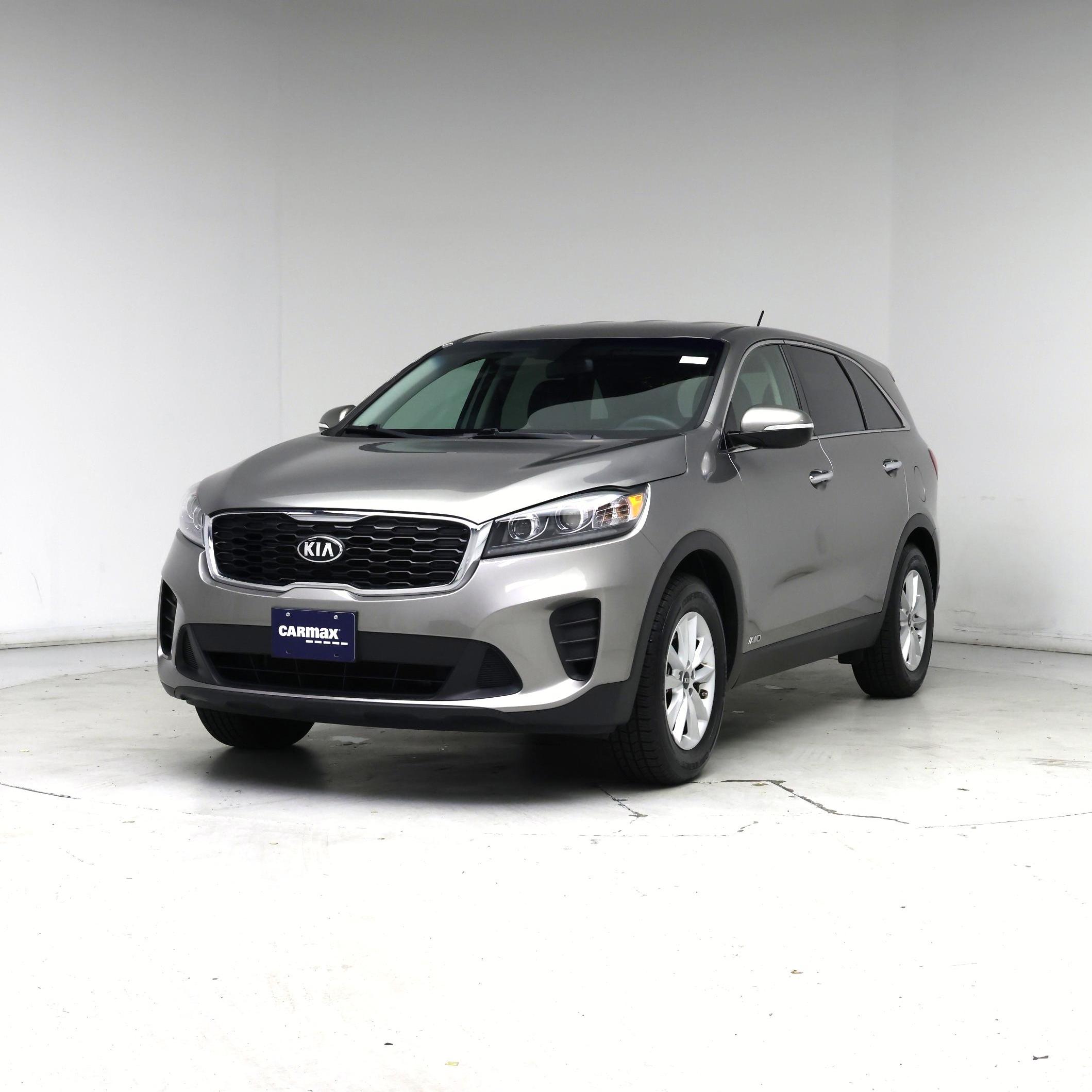 Thumbnail: 2019 Kia Sorento - 4