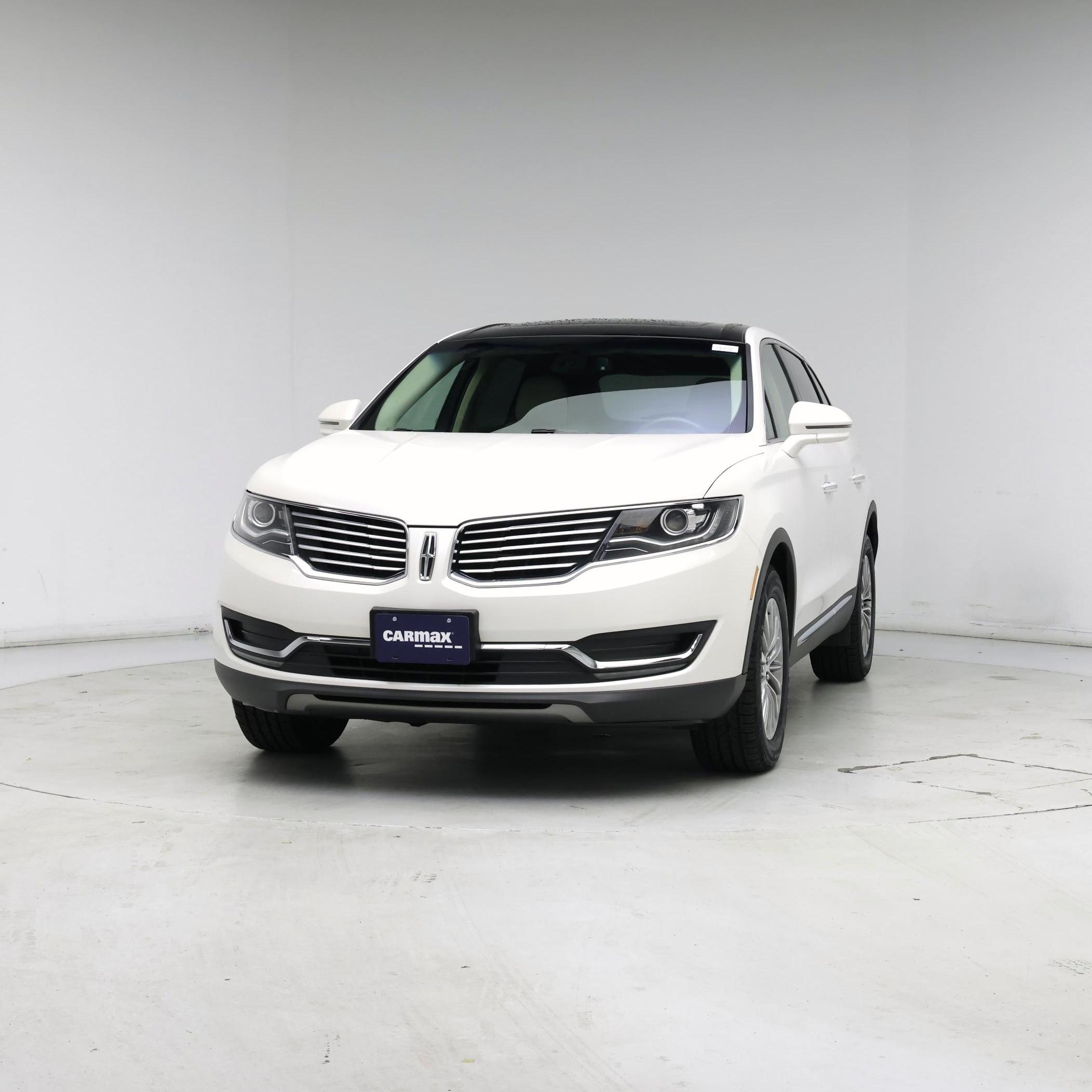 Thumbnail: 2017 Lincoln MKX - 4