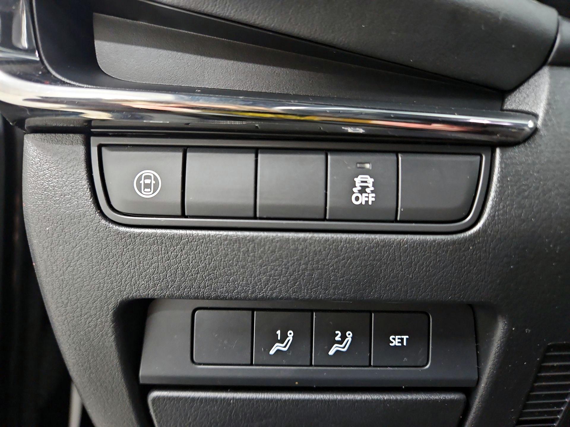 Thumbnail: 2020 Mazda Mazda3 - 13