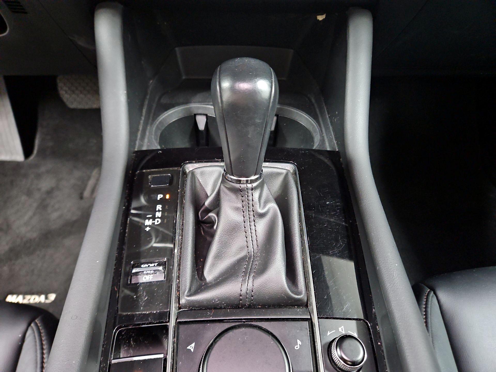 Thumbnail: 2020 Mazda Mazda3 - 17