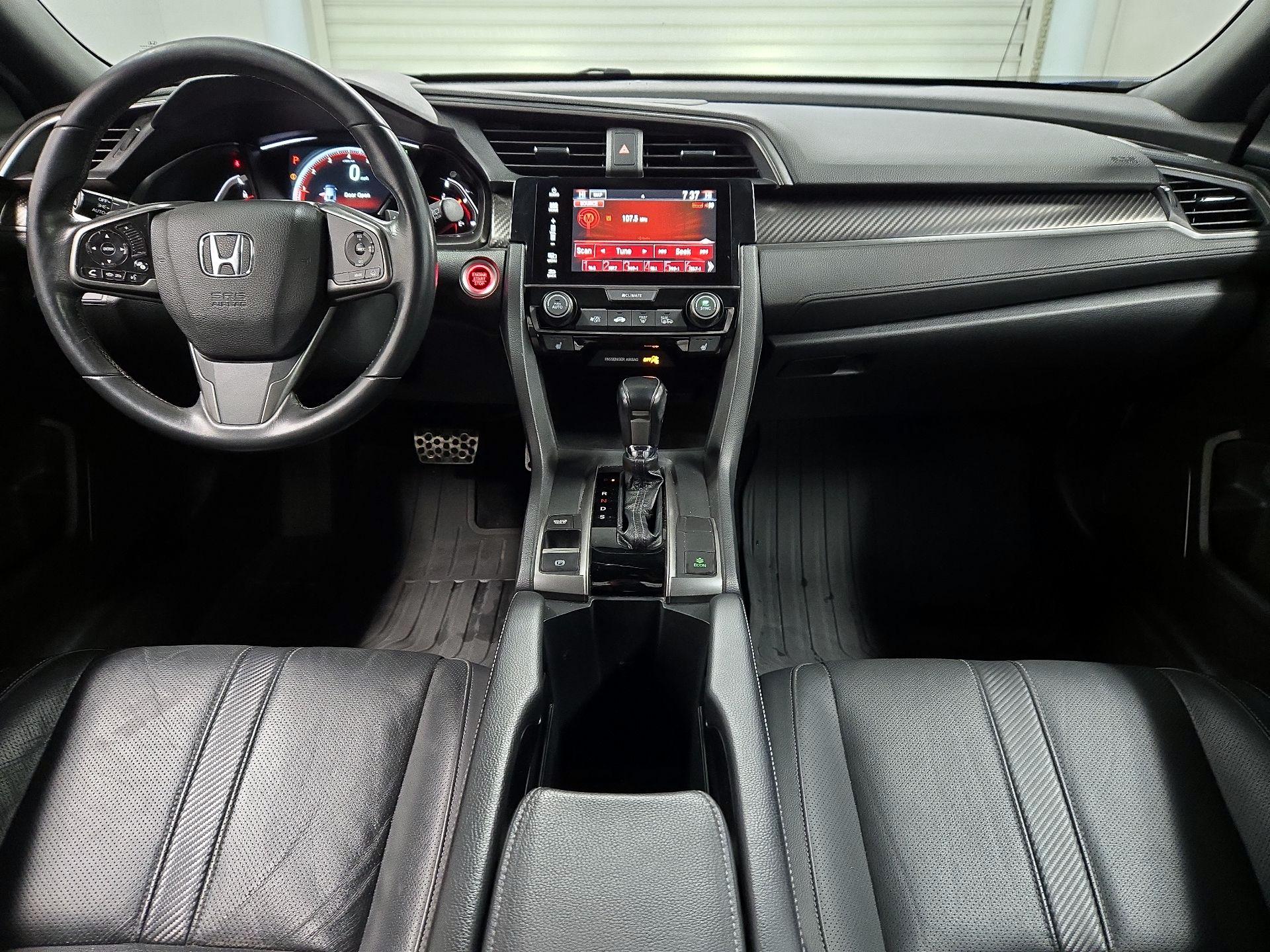 Thumbnail: 2017 Honda Civic - 9