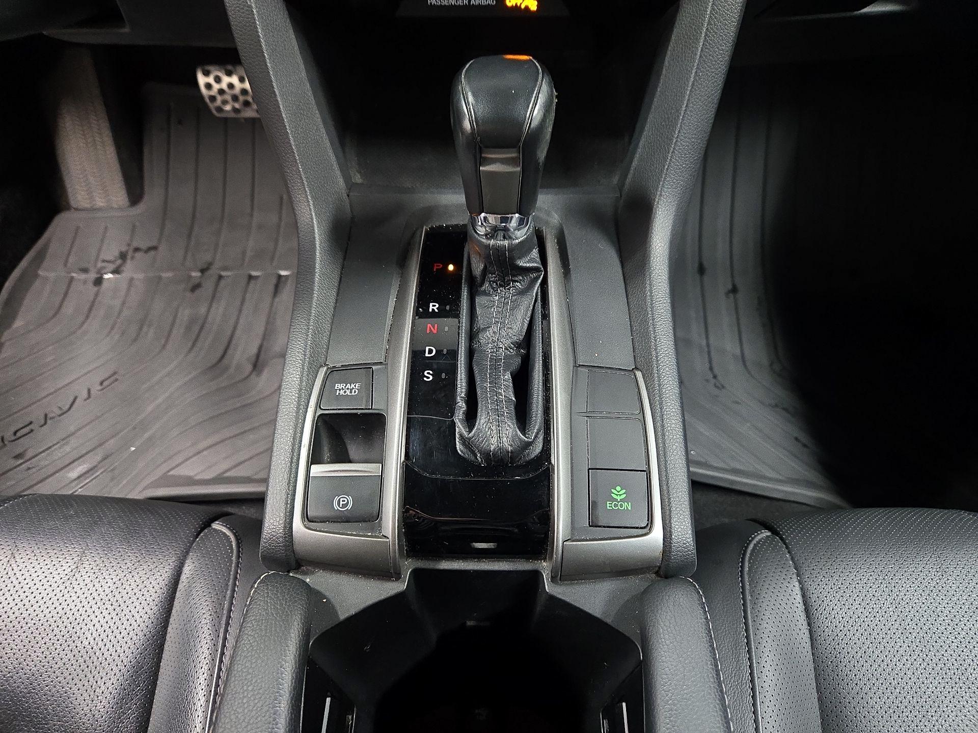 Thumbnail: 2017 Honda Civic - 17