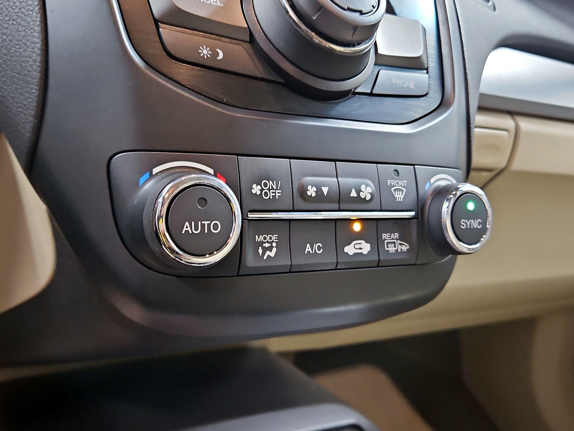 Thumbnail: 2014 Acura RDX - 17