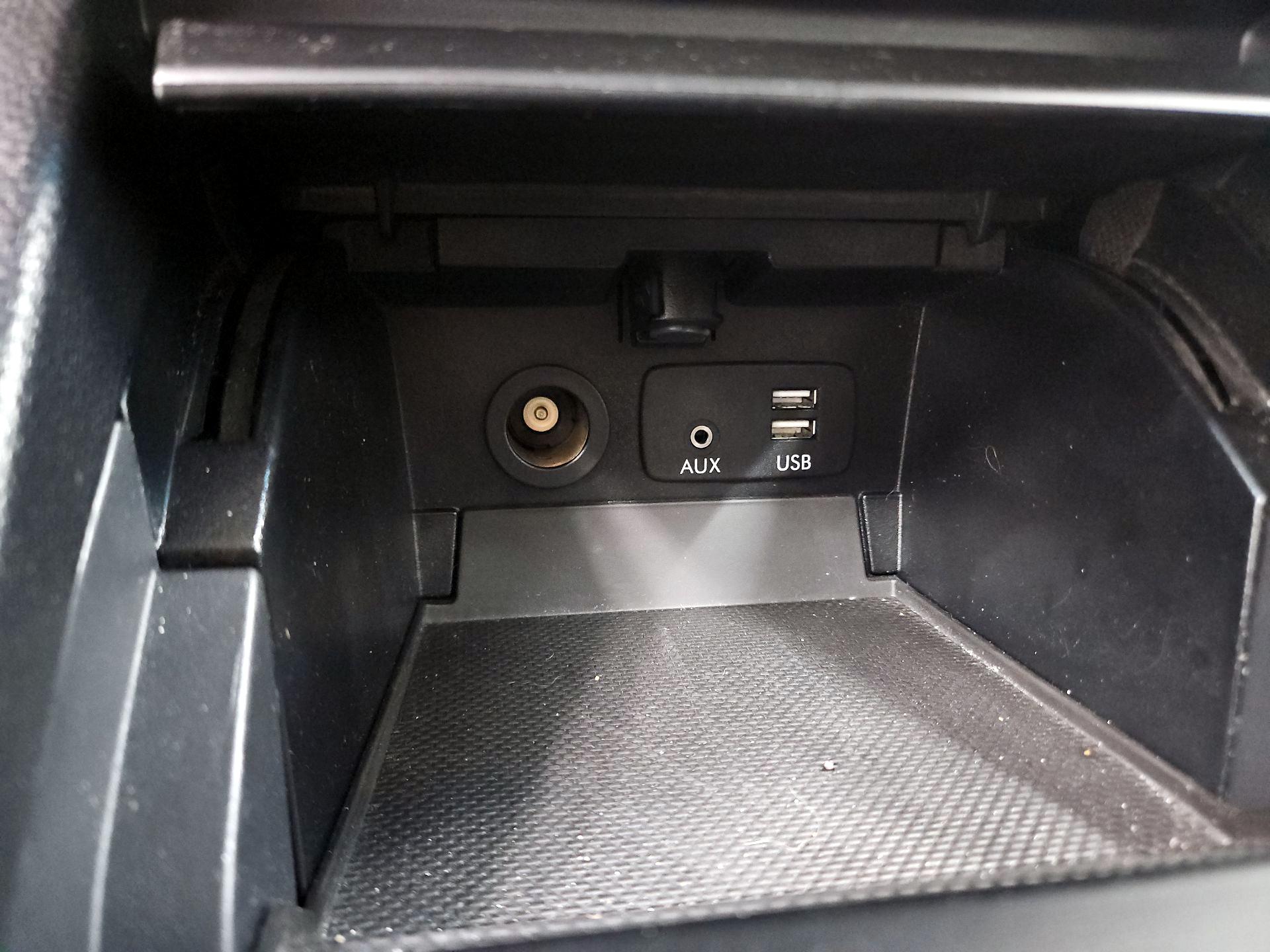 Thumbnail: 2018 Subaru Legacy - 18