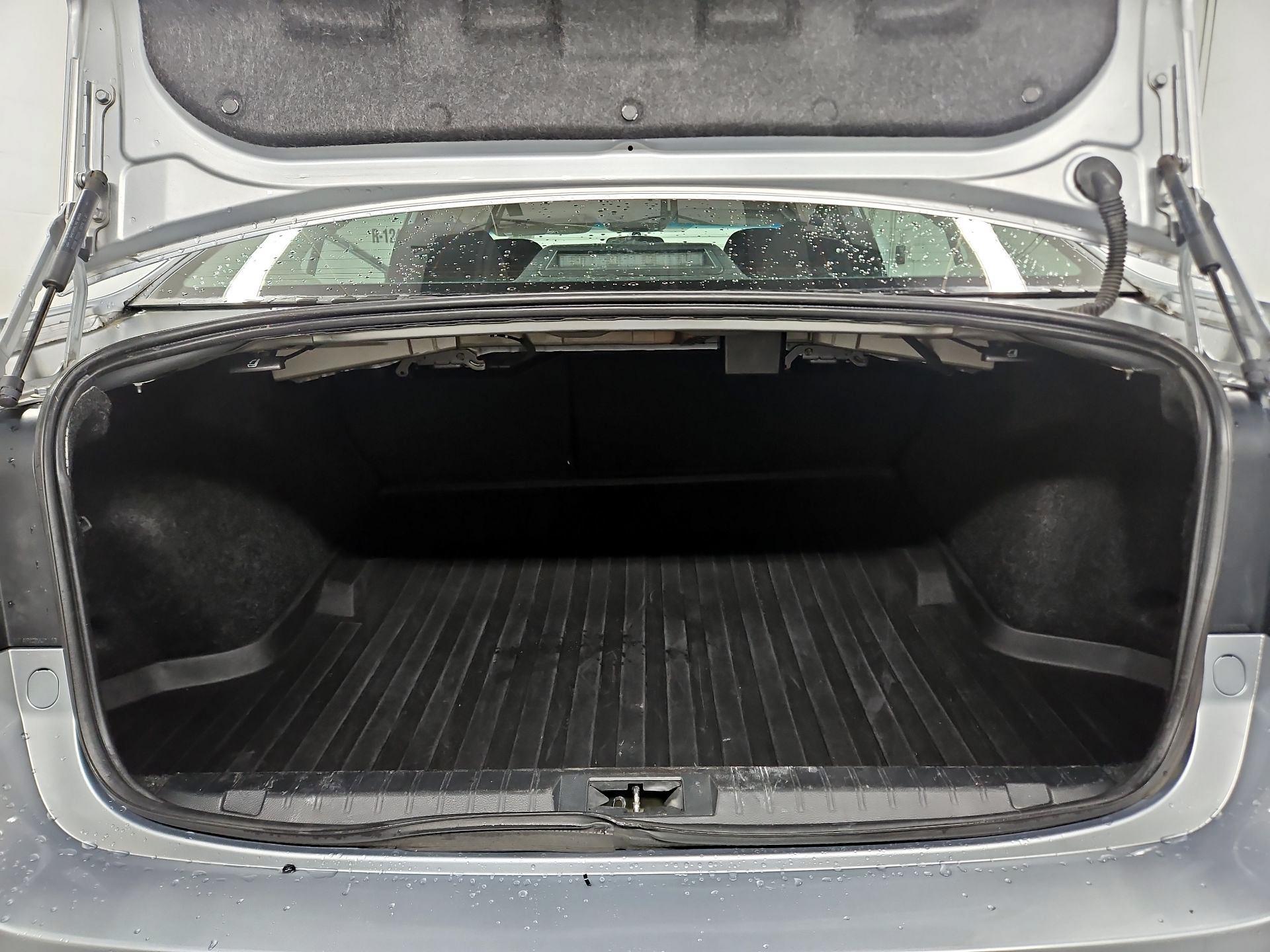 Thumbnail: 2018 Subaru Legacy - 20