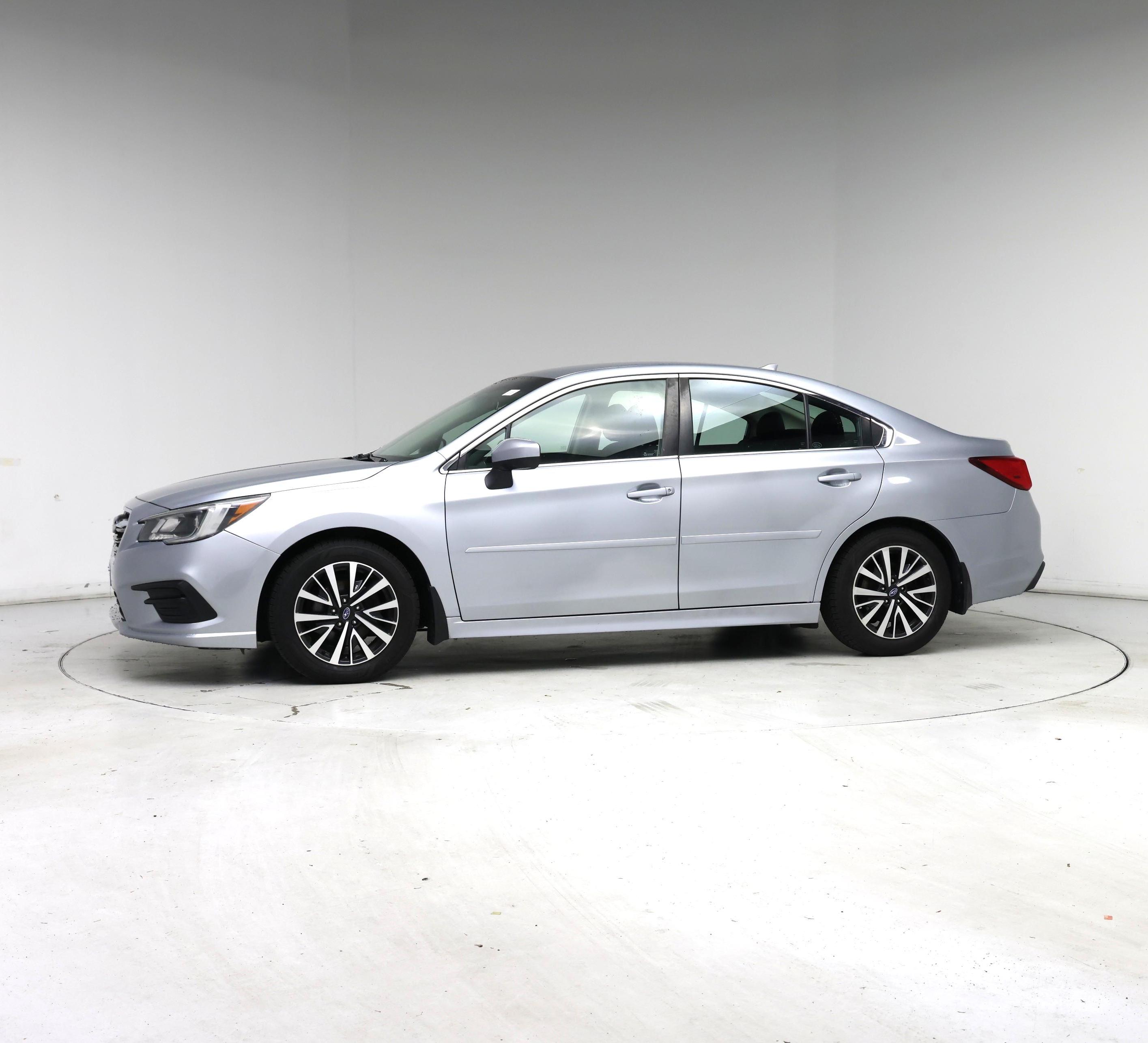 Thumbnail: 2018 Subaru Legacy - 3