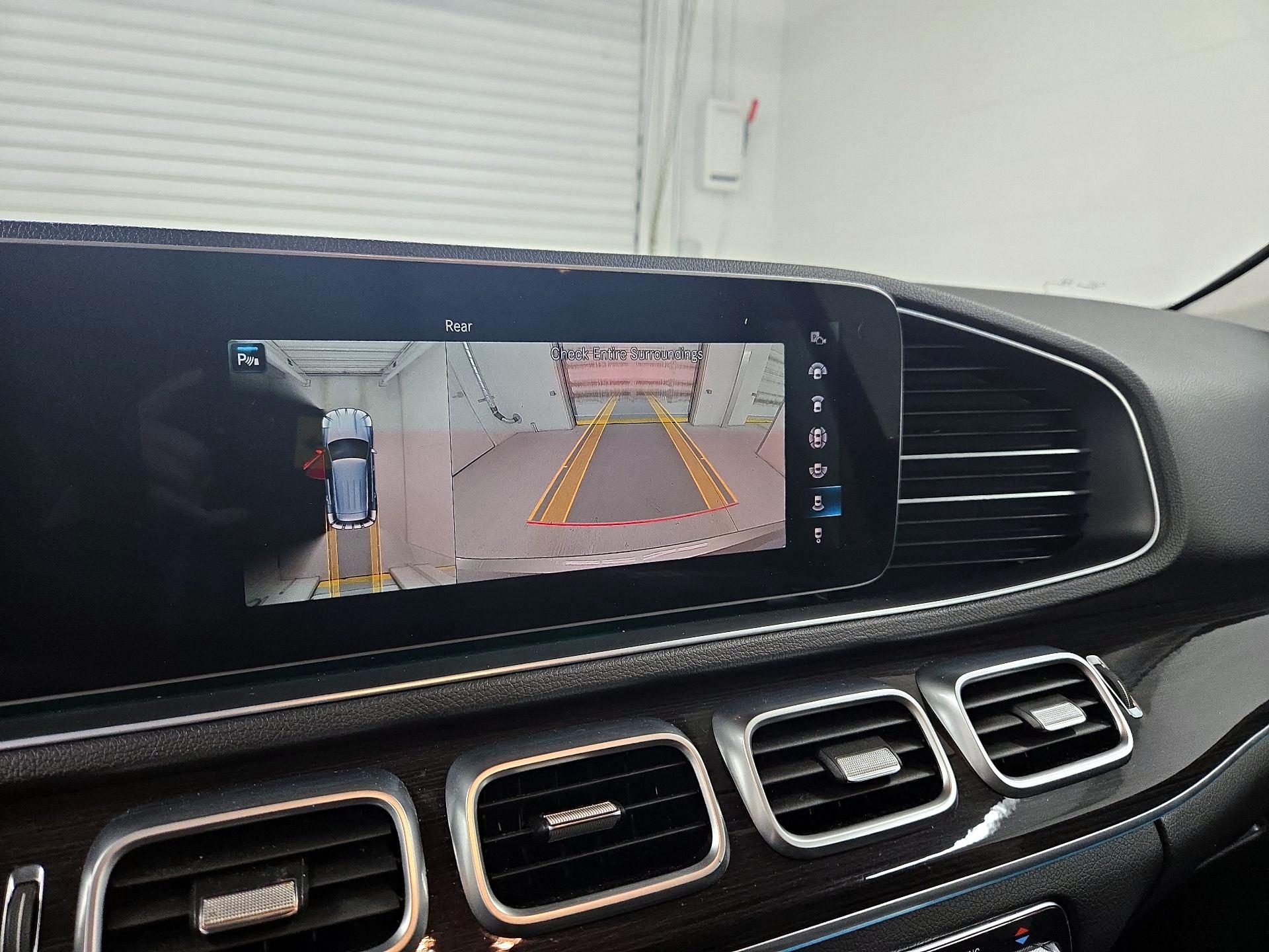 Thumbnail: 2023 Mercedes-Benz GLE - 15