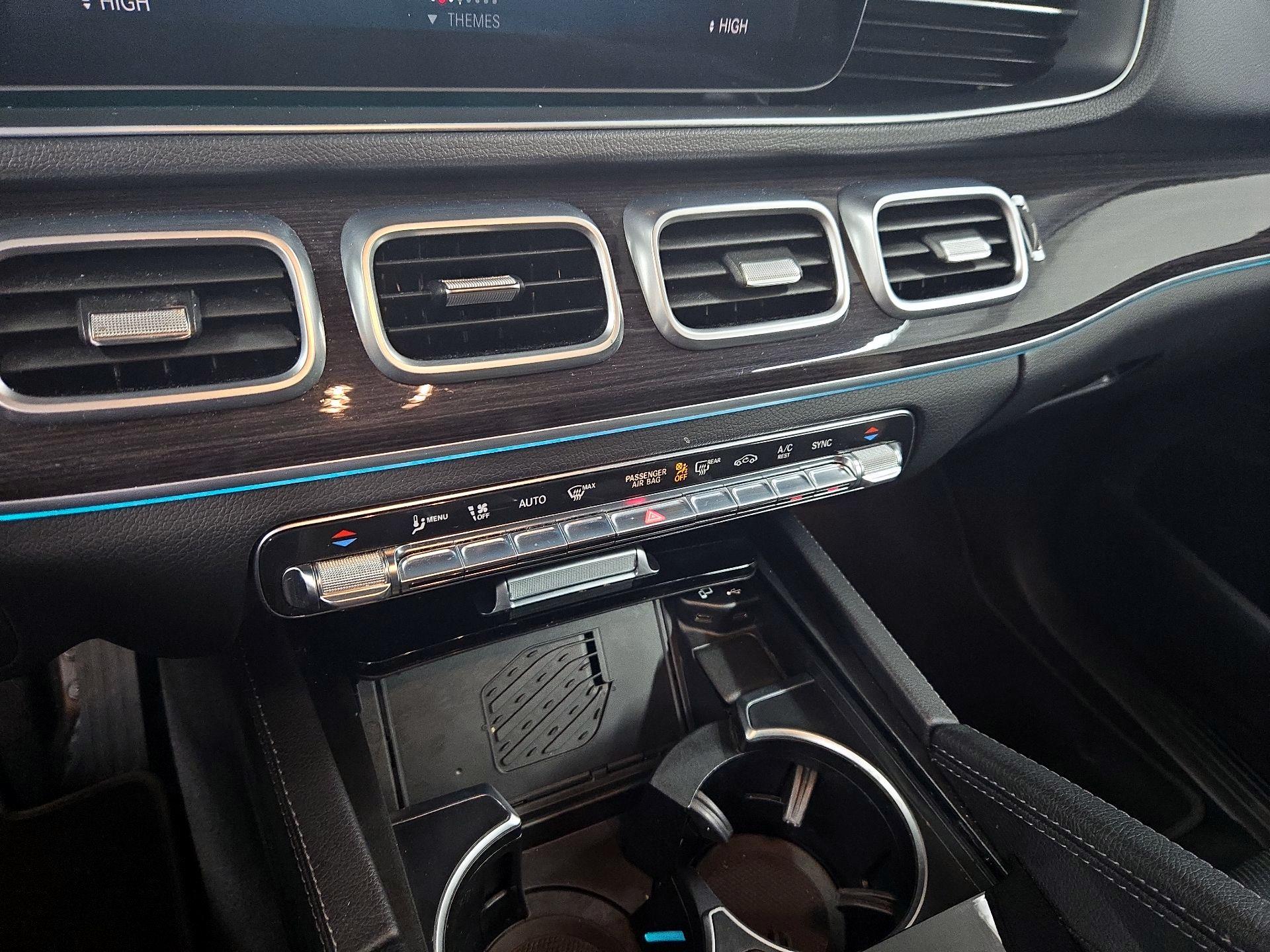 Thumbnail: 2023 Mercedes-Benz GLE - 17