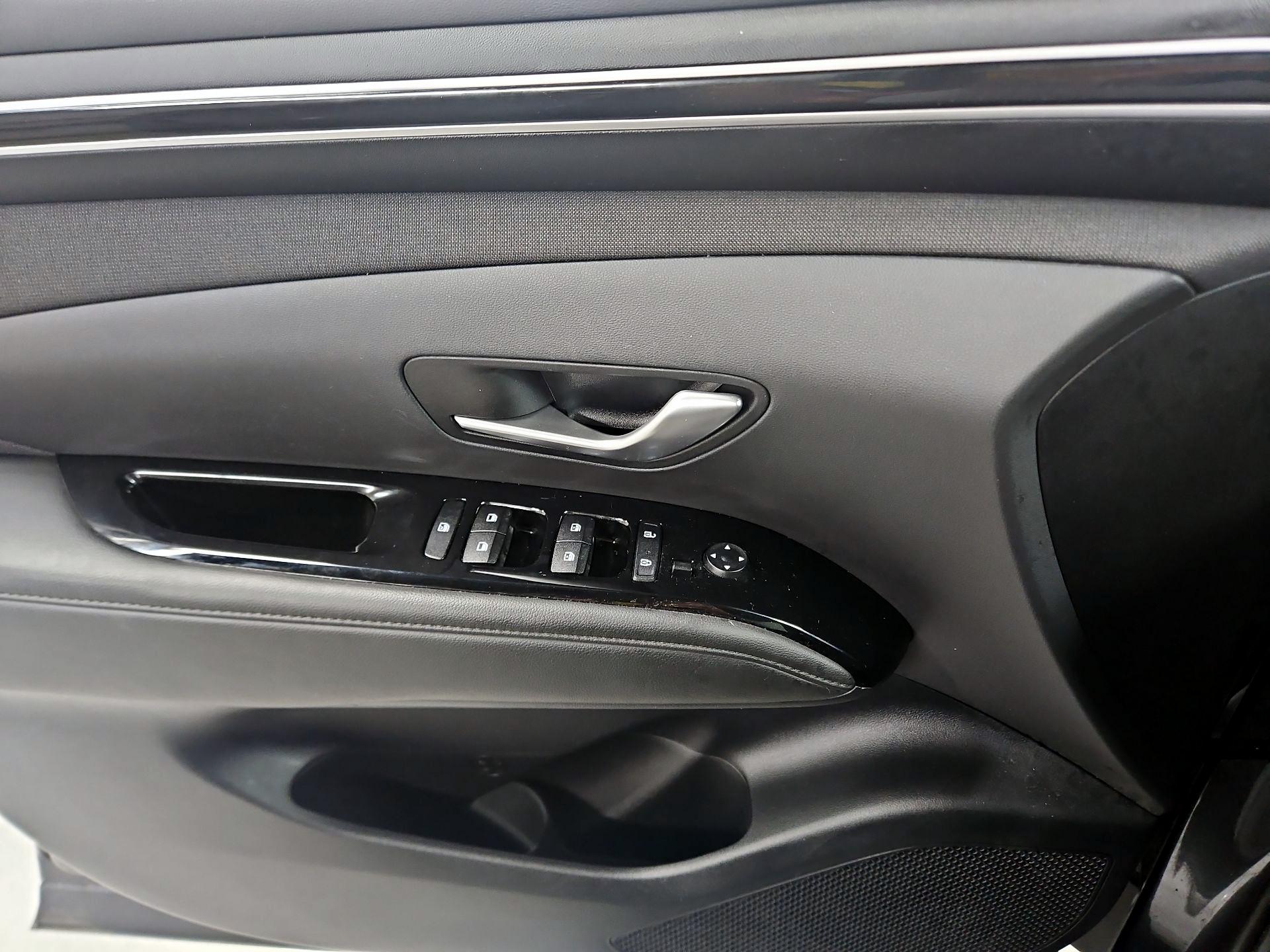 Thumbnail: 2022 Hyundai Tucson - 12