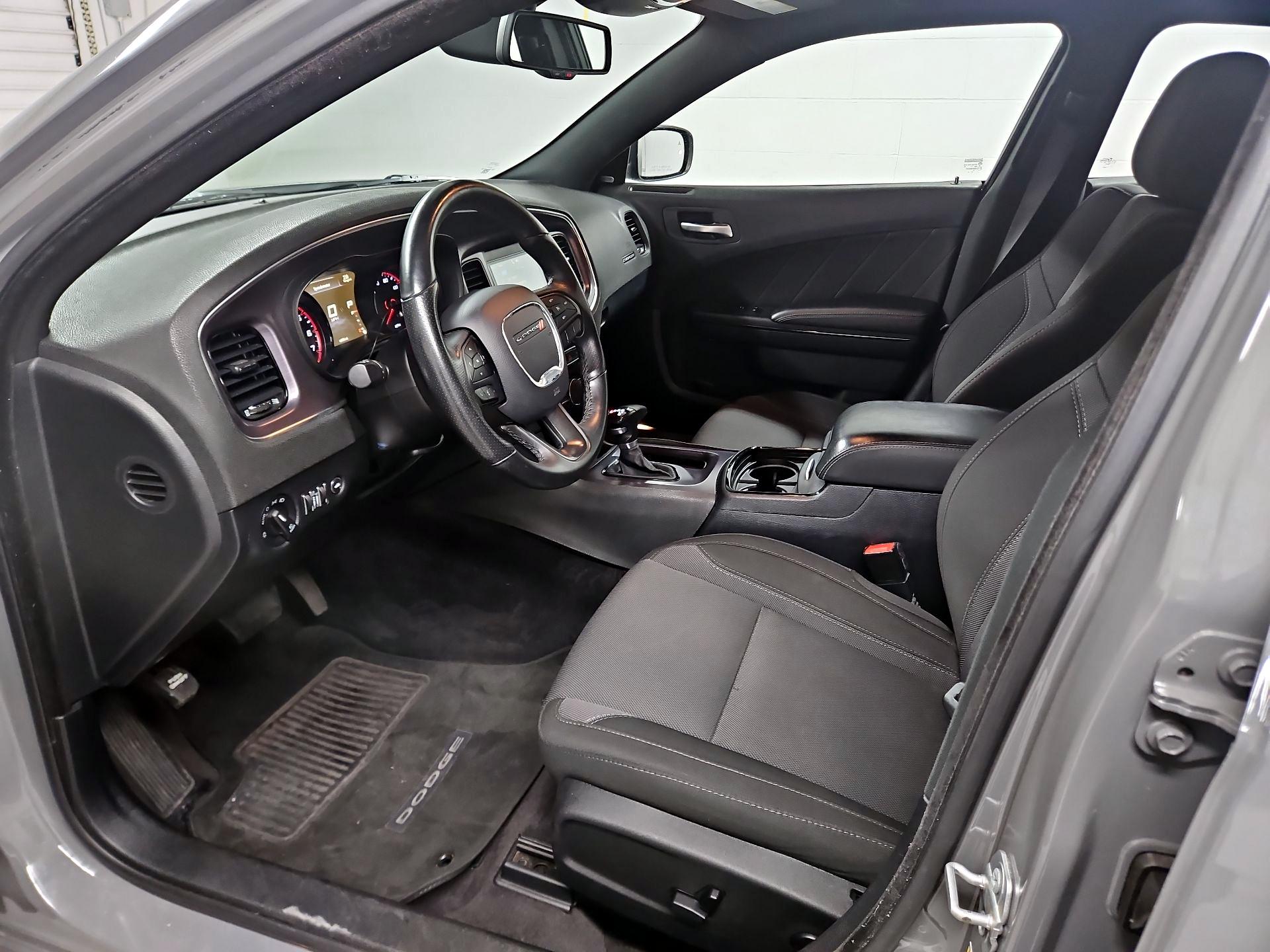 Thumbnail: 2017 Dodge Charger - 11