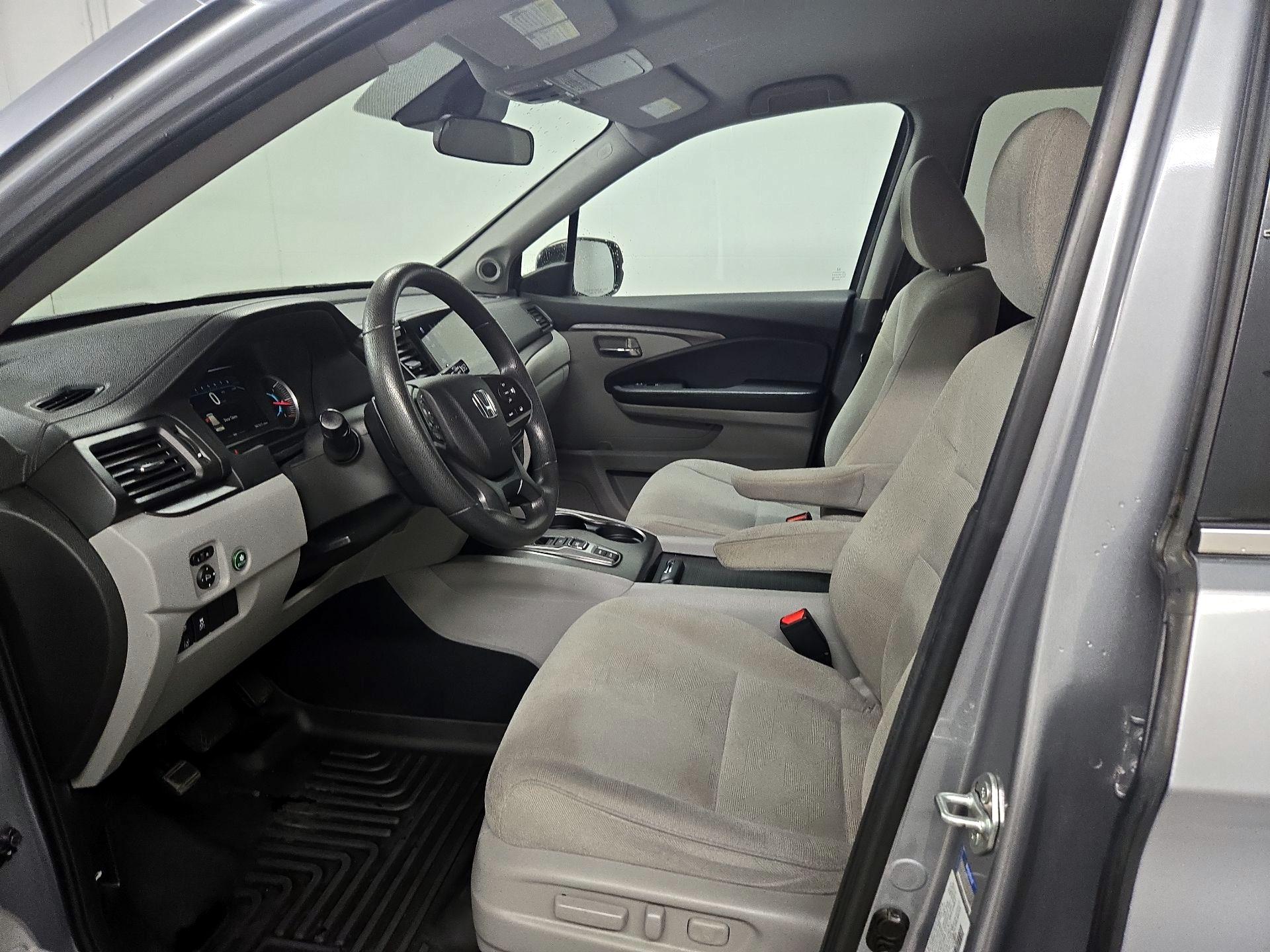 Thumbnail: 2021 Honda Pilot - 11