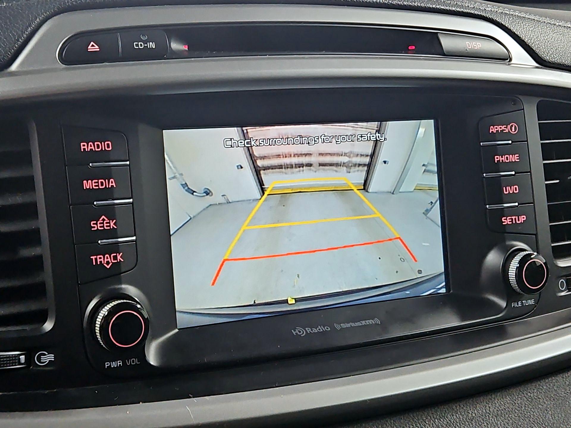 Thumbnail: 2017 Kia Sorento - 14