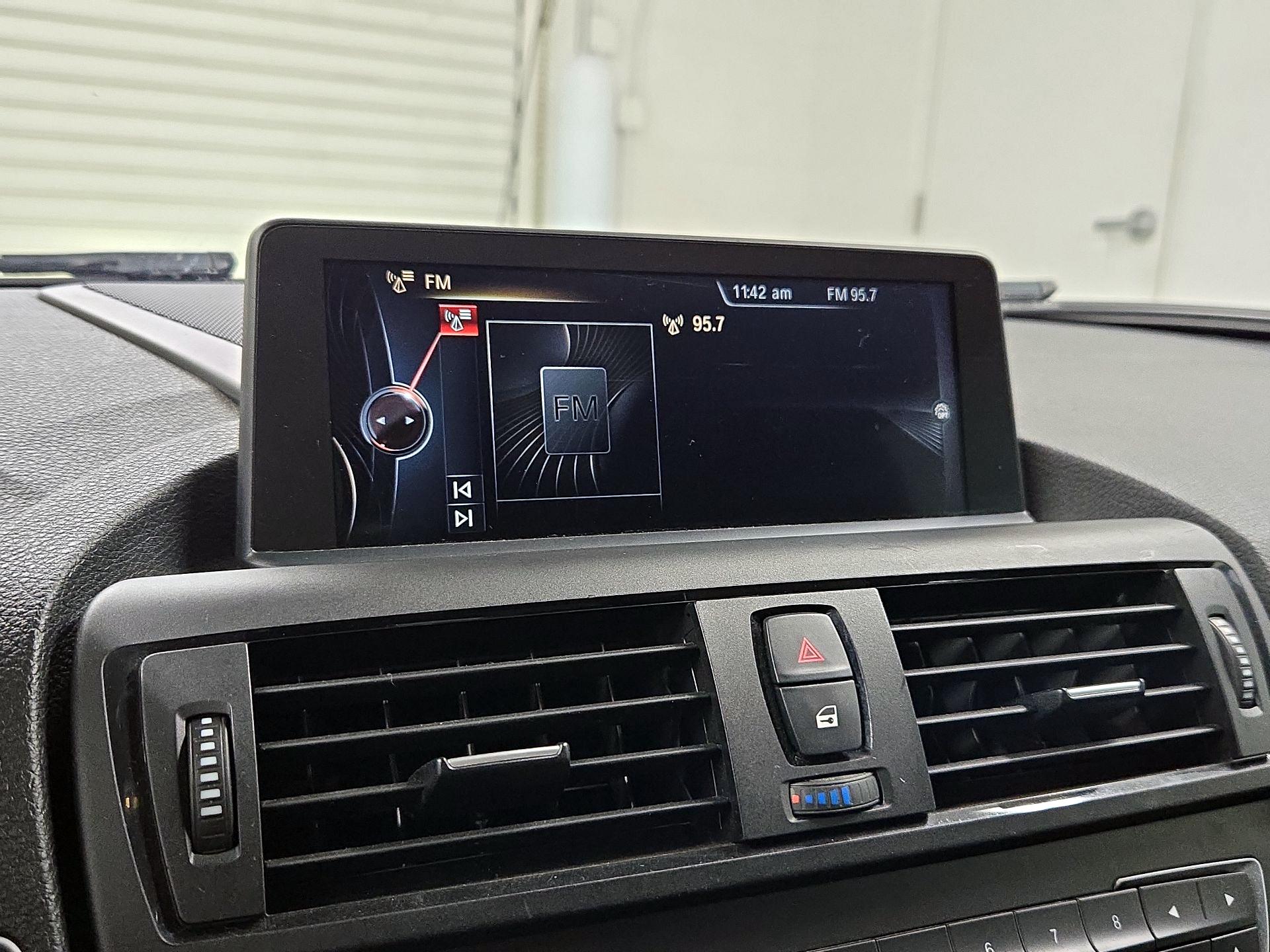 Thumbnail: 2015 BMW 2 Series - 15