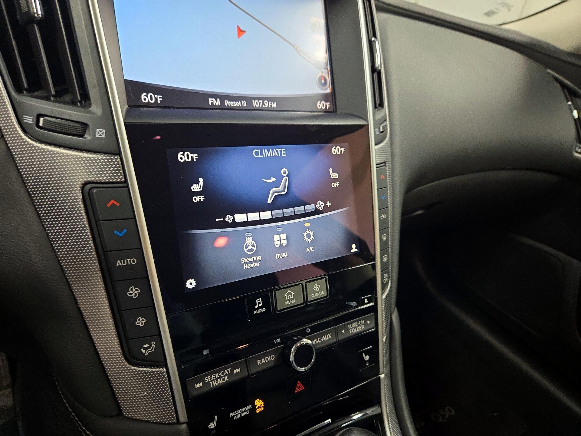 Thumbnail: 2016 INFINITI Q50 - 17