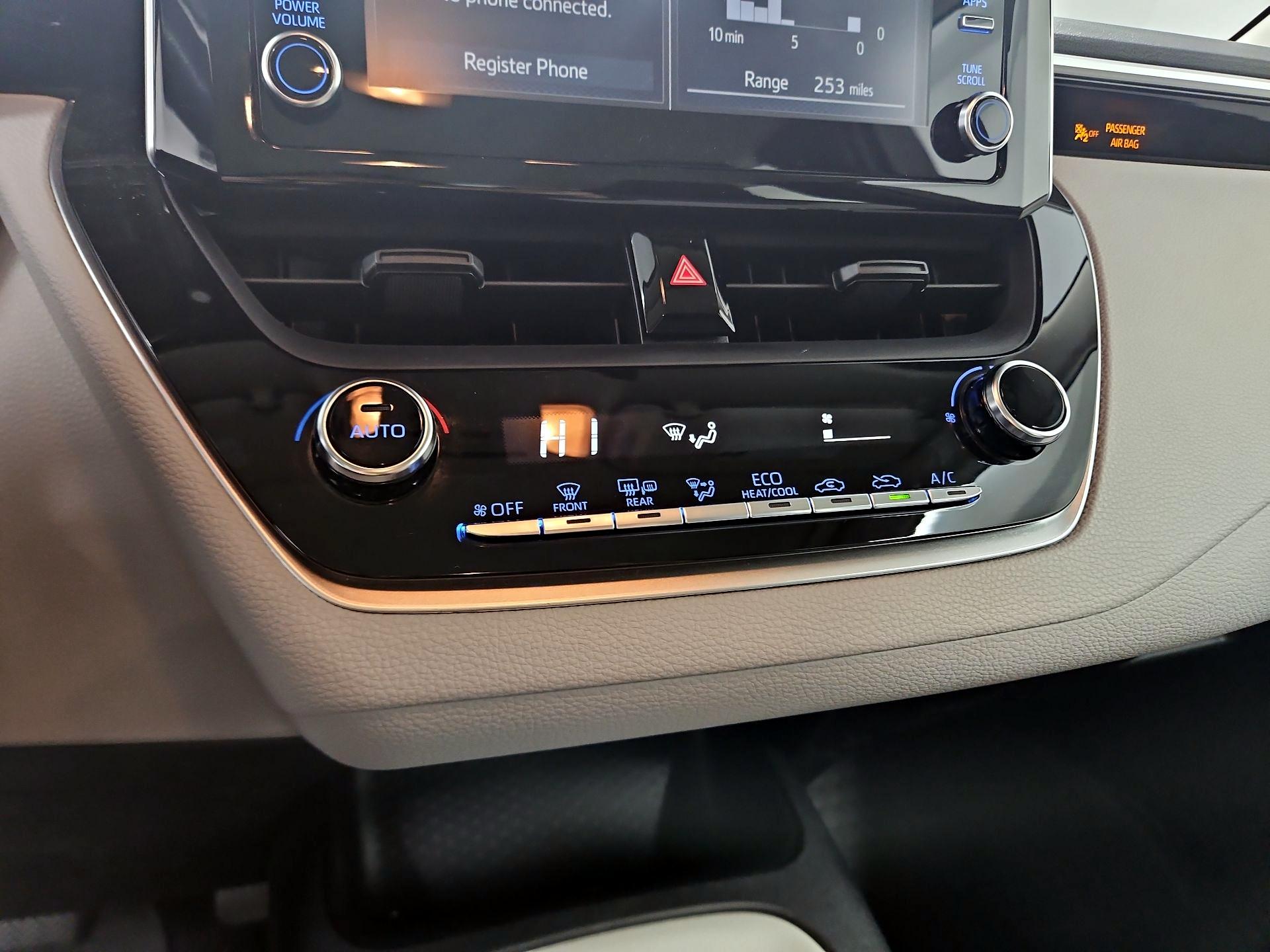 Thumbnail: 2020 Toyota Corolla - 16