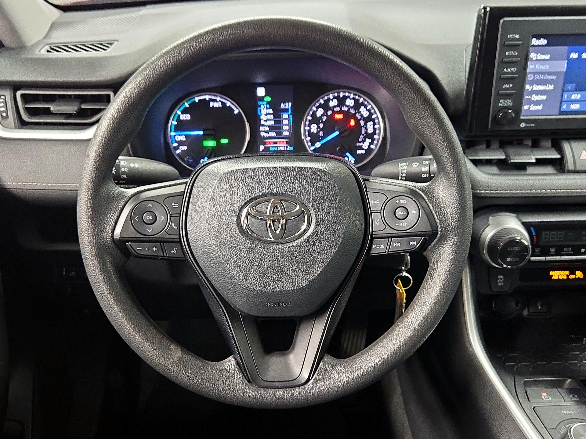 Thumbnail: 2020 Toyota RAV4 - 10