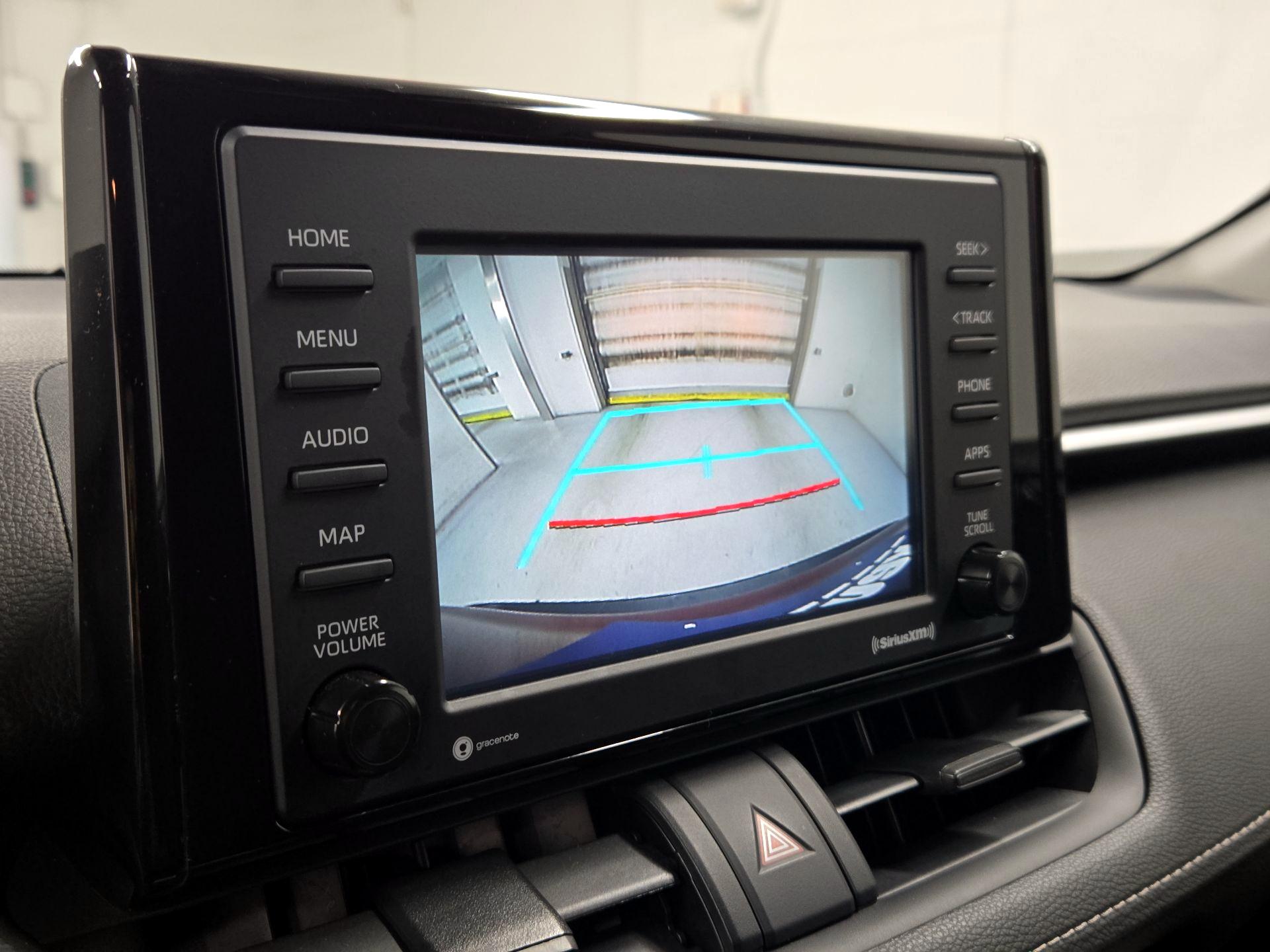 Thumbnail: 2020 Toyota RAV4 - 14