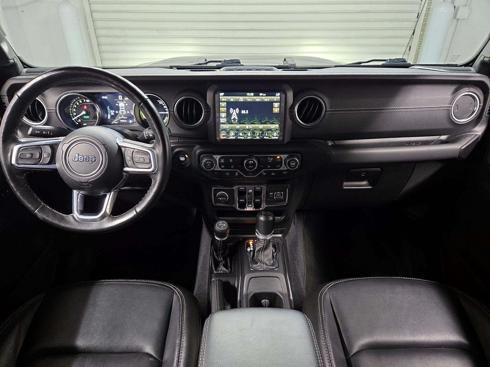 Thumbnail: 2021 Jeep Wrangler - 9