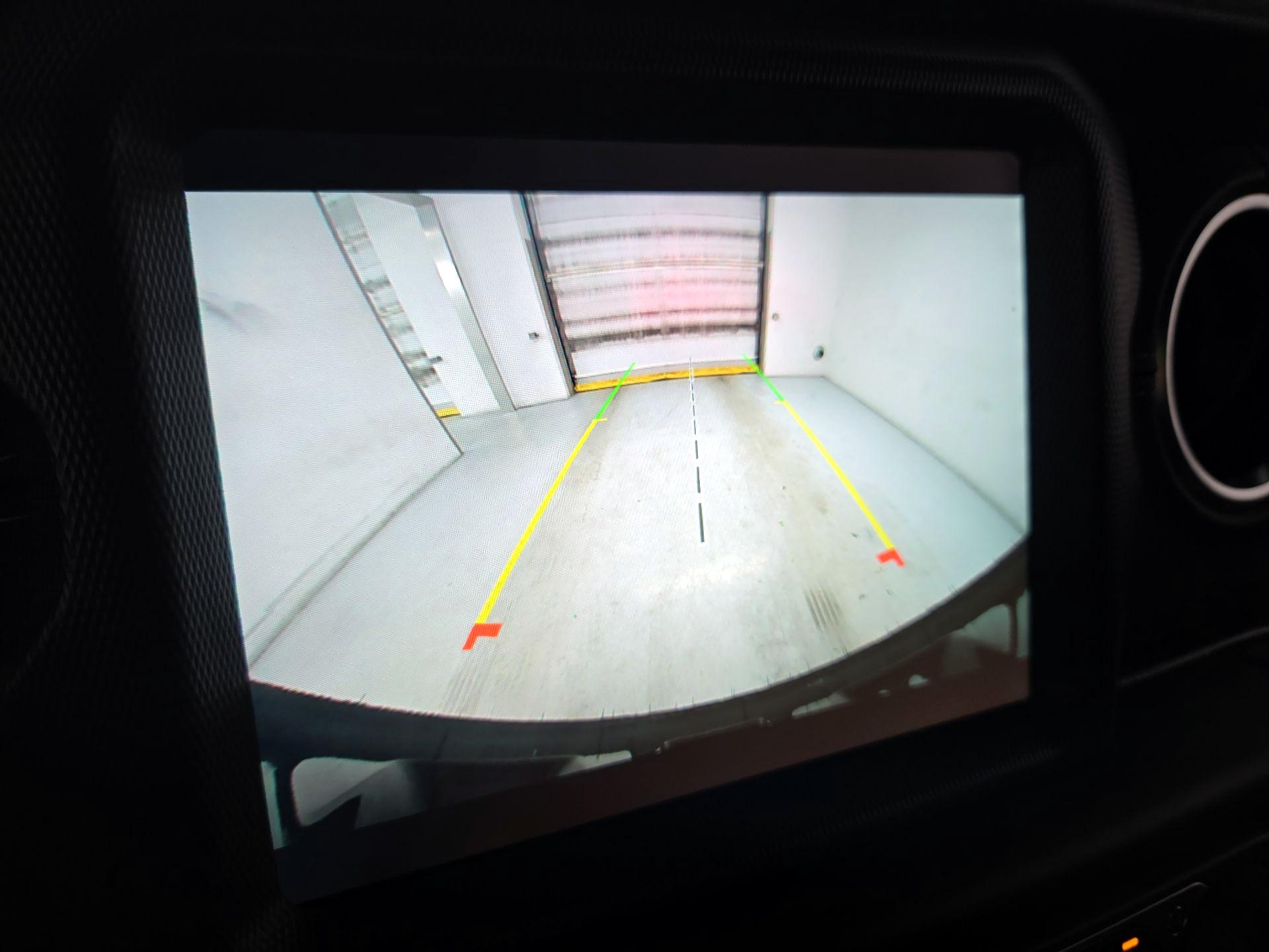 Thumbnail: 2021 Jeep Wrangler - 15