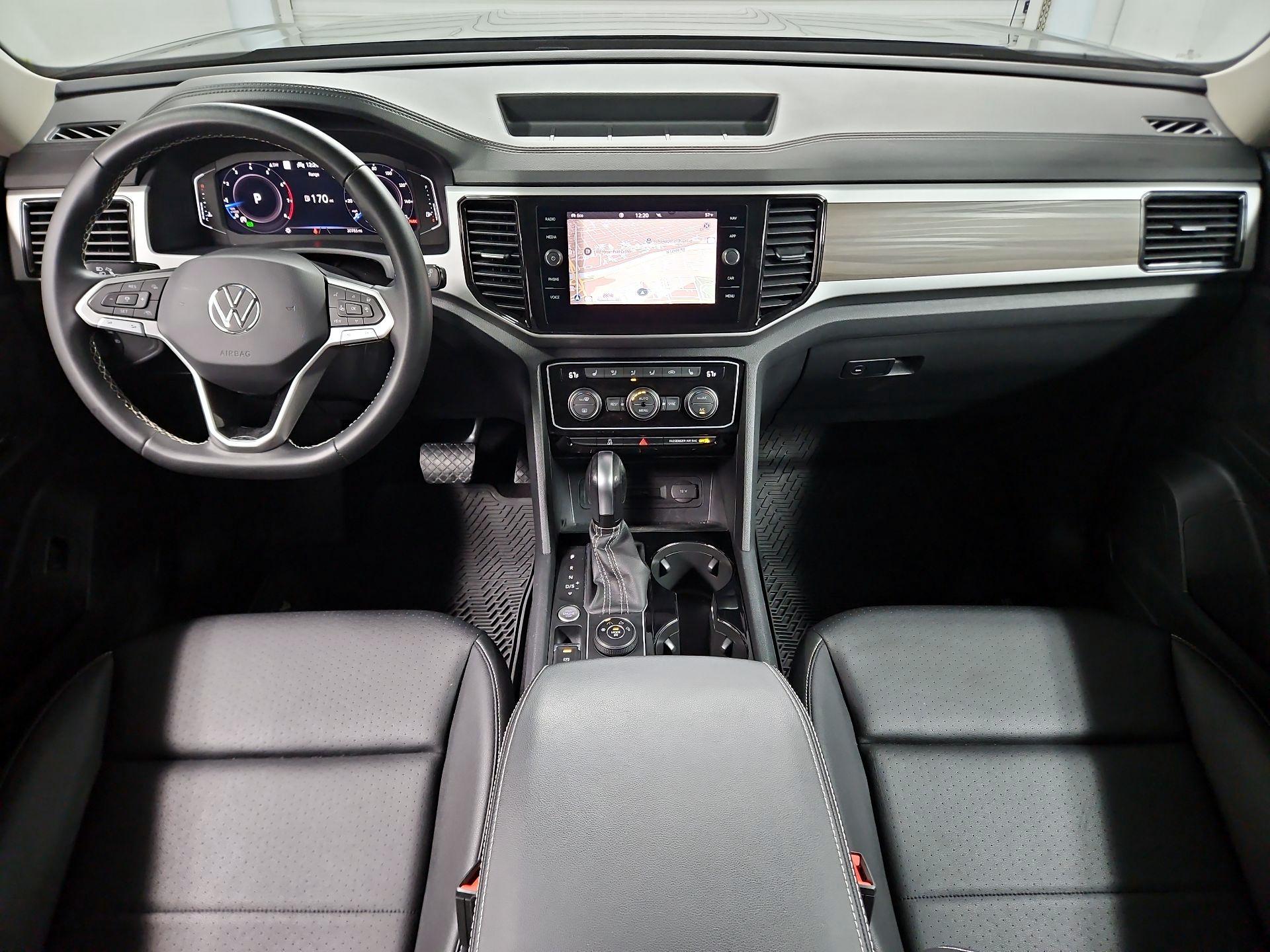 Thumbnail: 2023 Volkswagen Atlas - 9