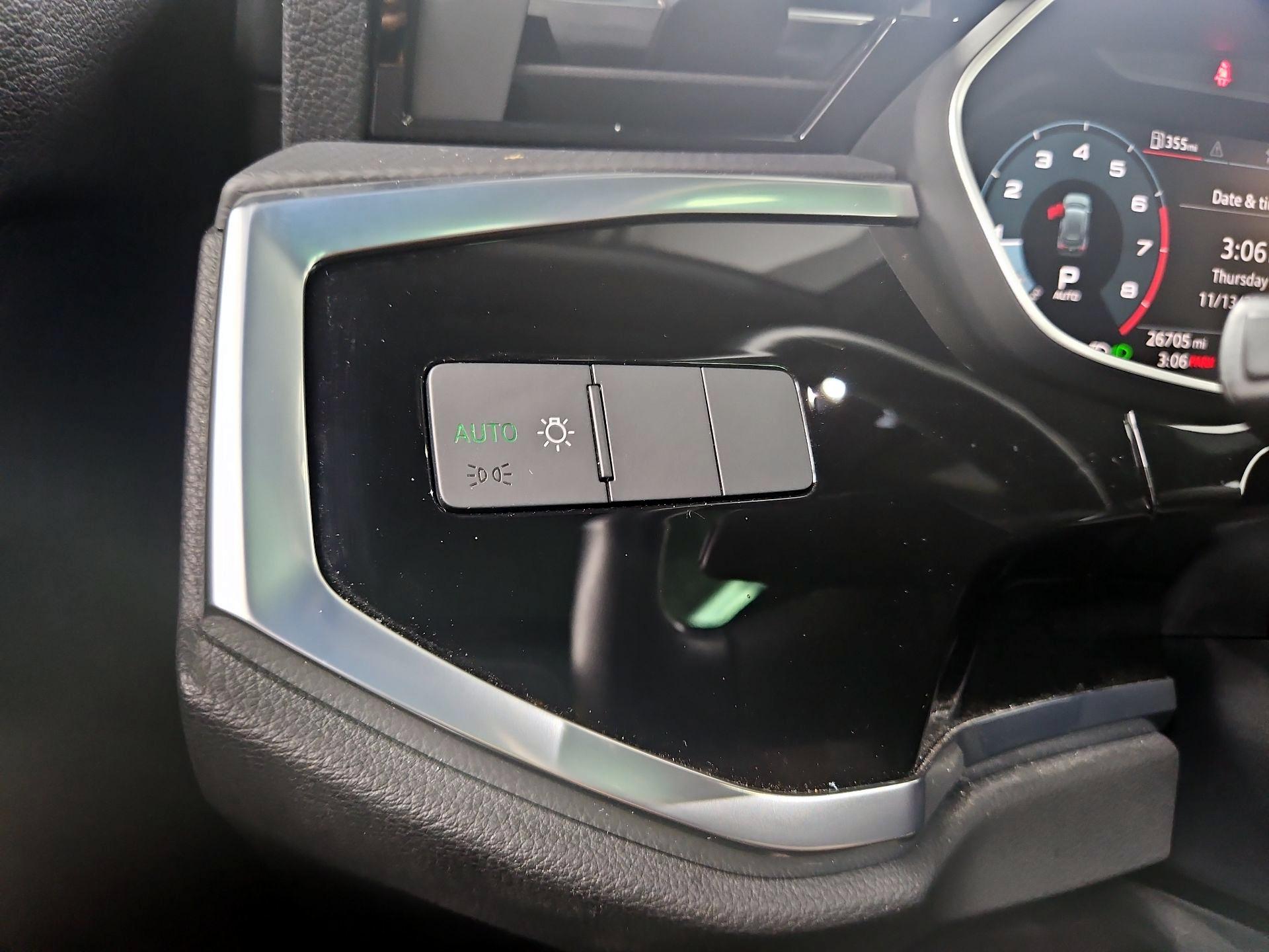 Thumbnail: 2022 Audi Q3 - 13