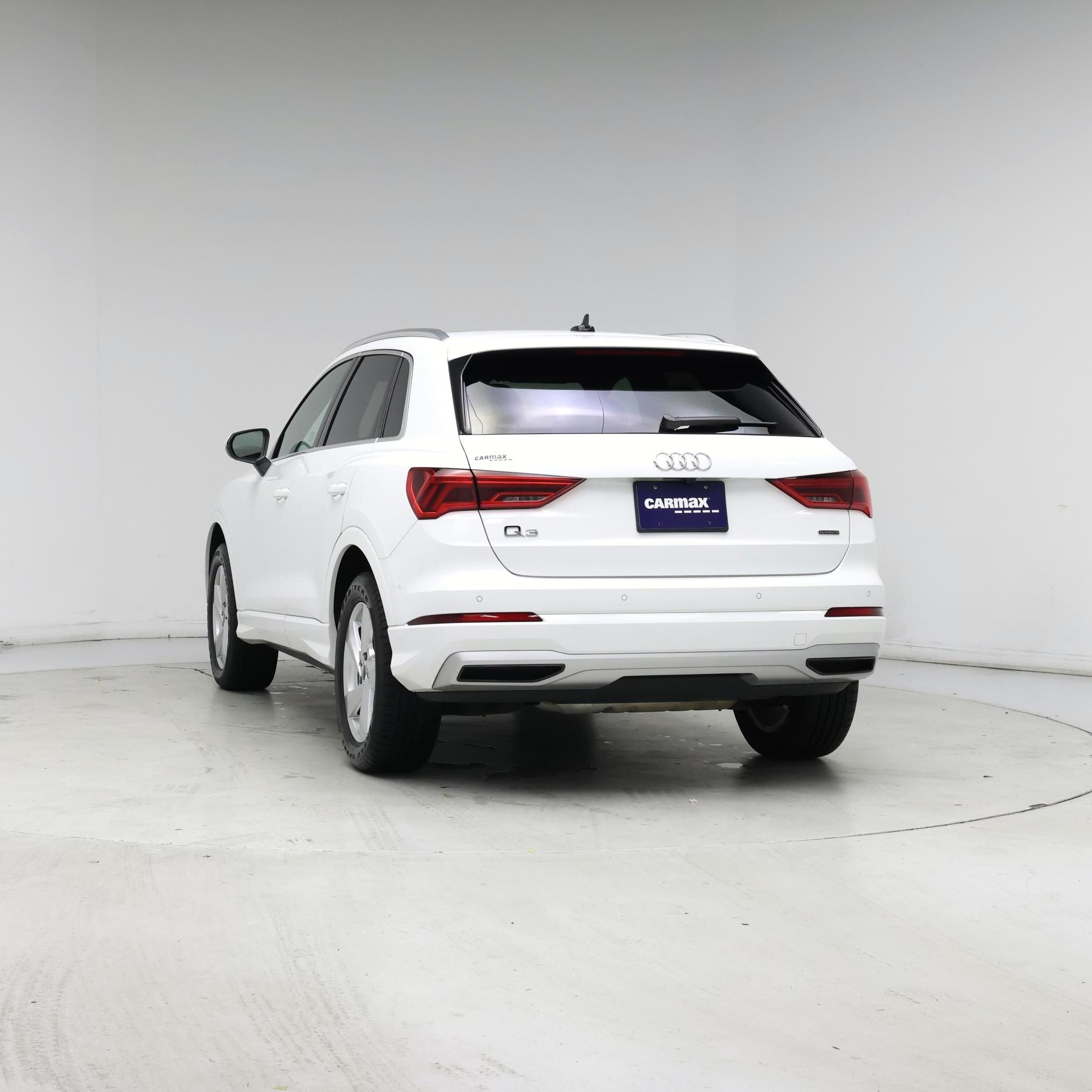 Thumbnail: 2022 Audi Q3 - 6