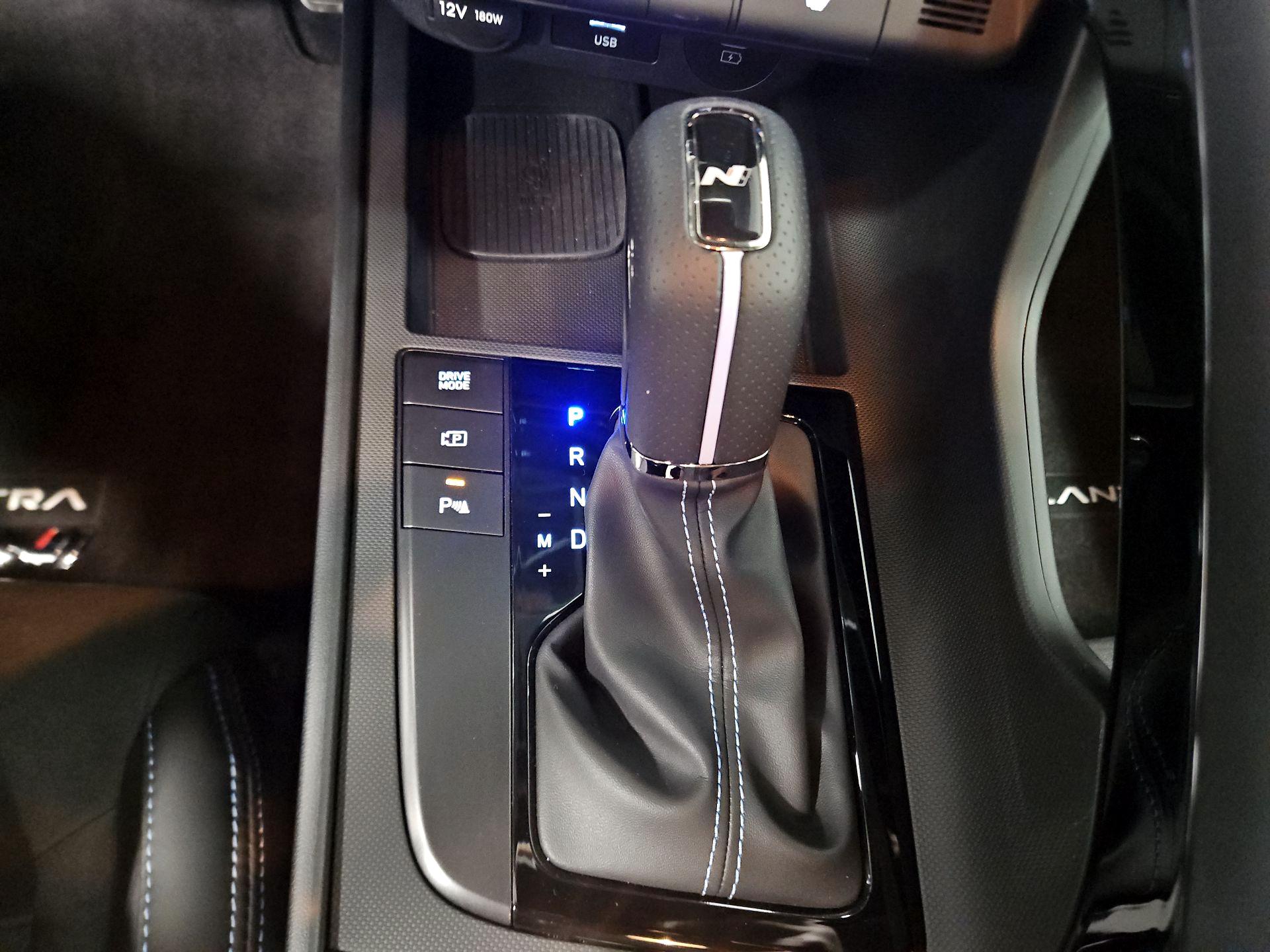 Thumbnail: 2024 Hyundai Elantra - 18