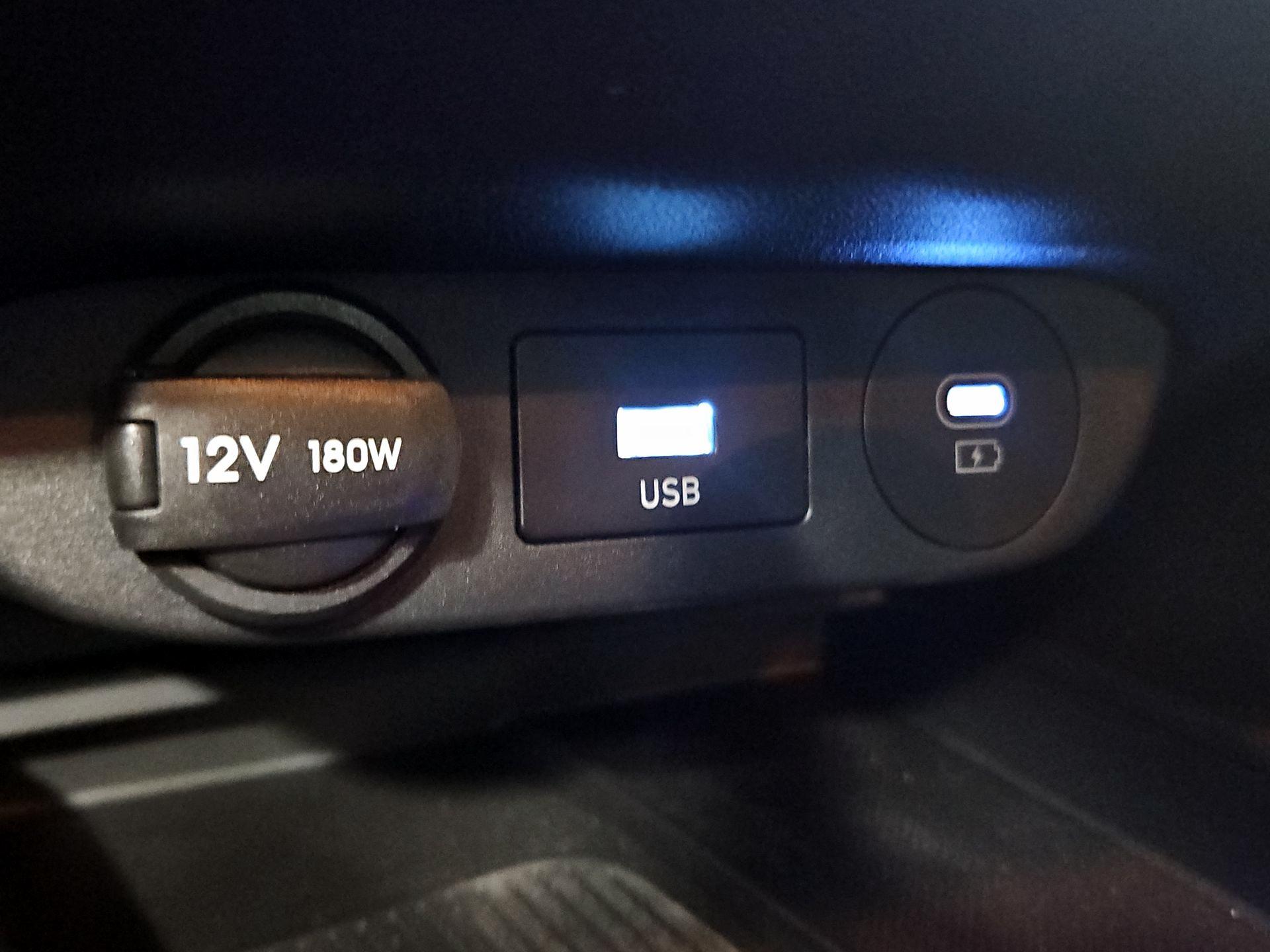 Thumbnail: 2024 Hyundai Elantra - 19