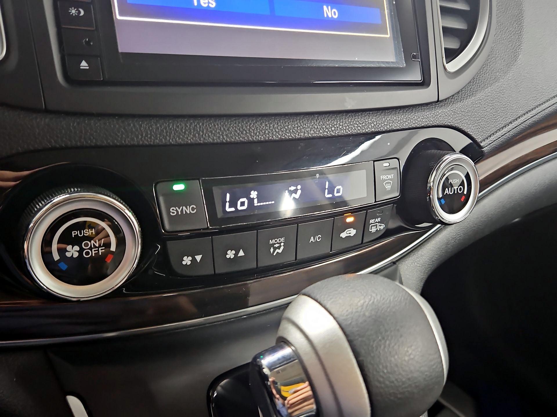 Thumbnail: 2015 Honda CR-V - 16