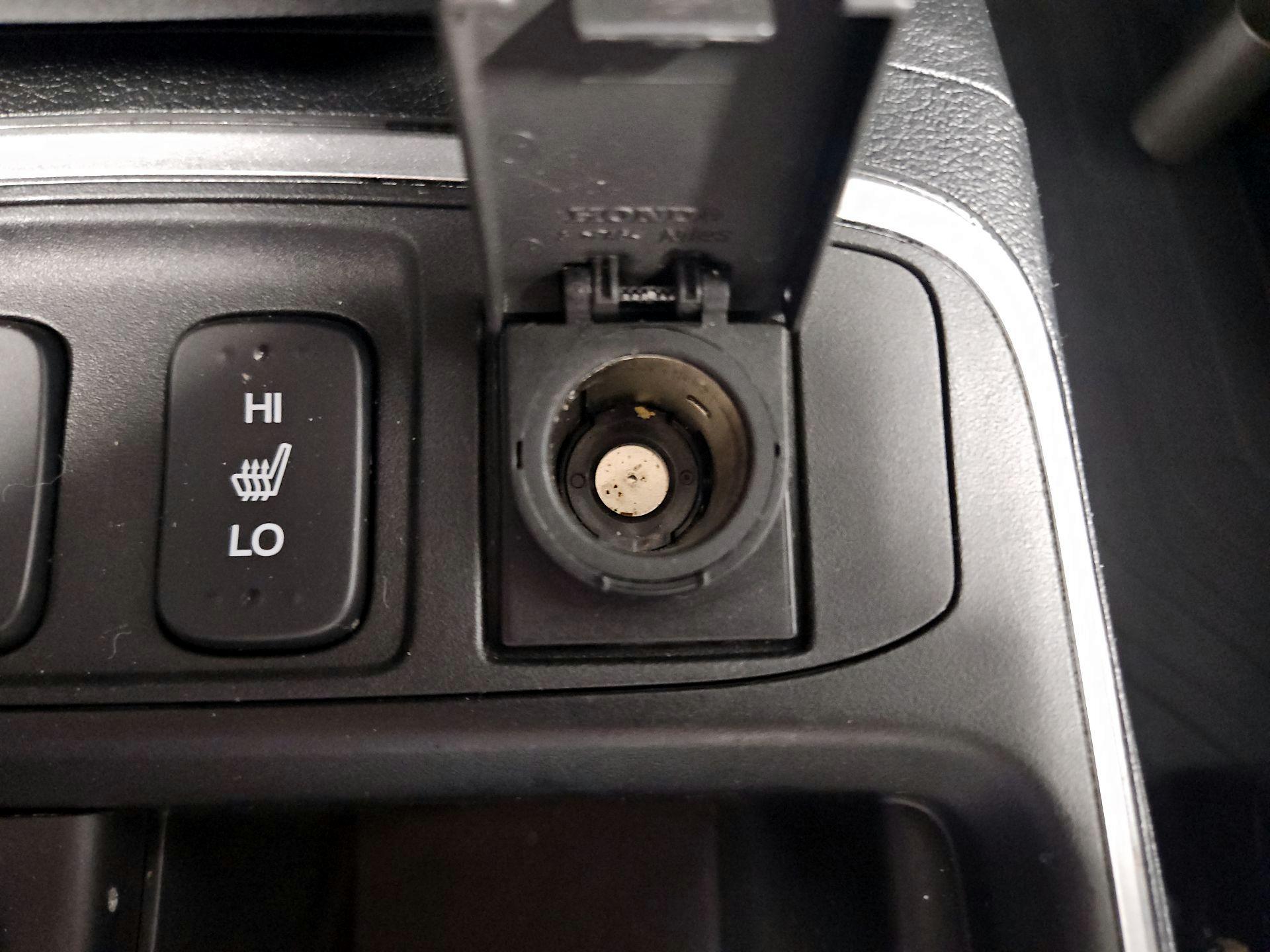 Thumbnail: 2015 Honda CR-V - 18