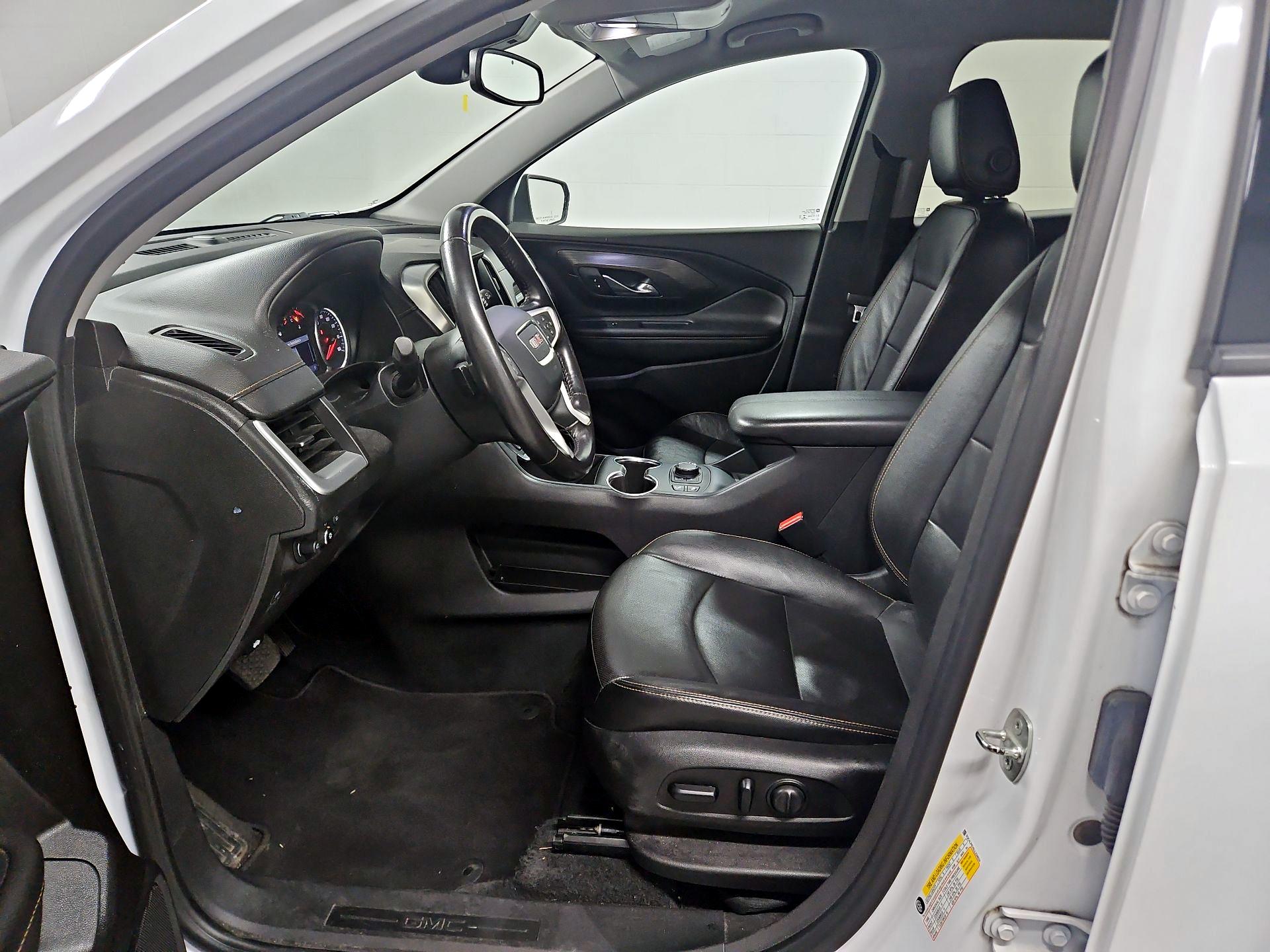 Thumbnail: 2020 GMC Terrain - 11