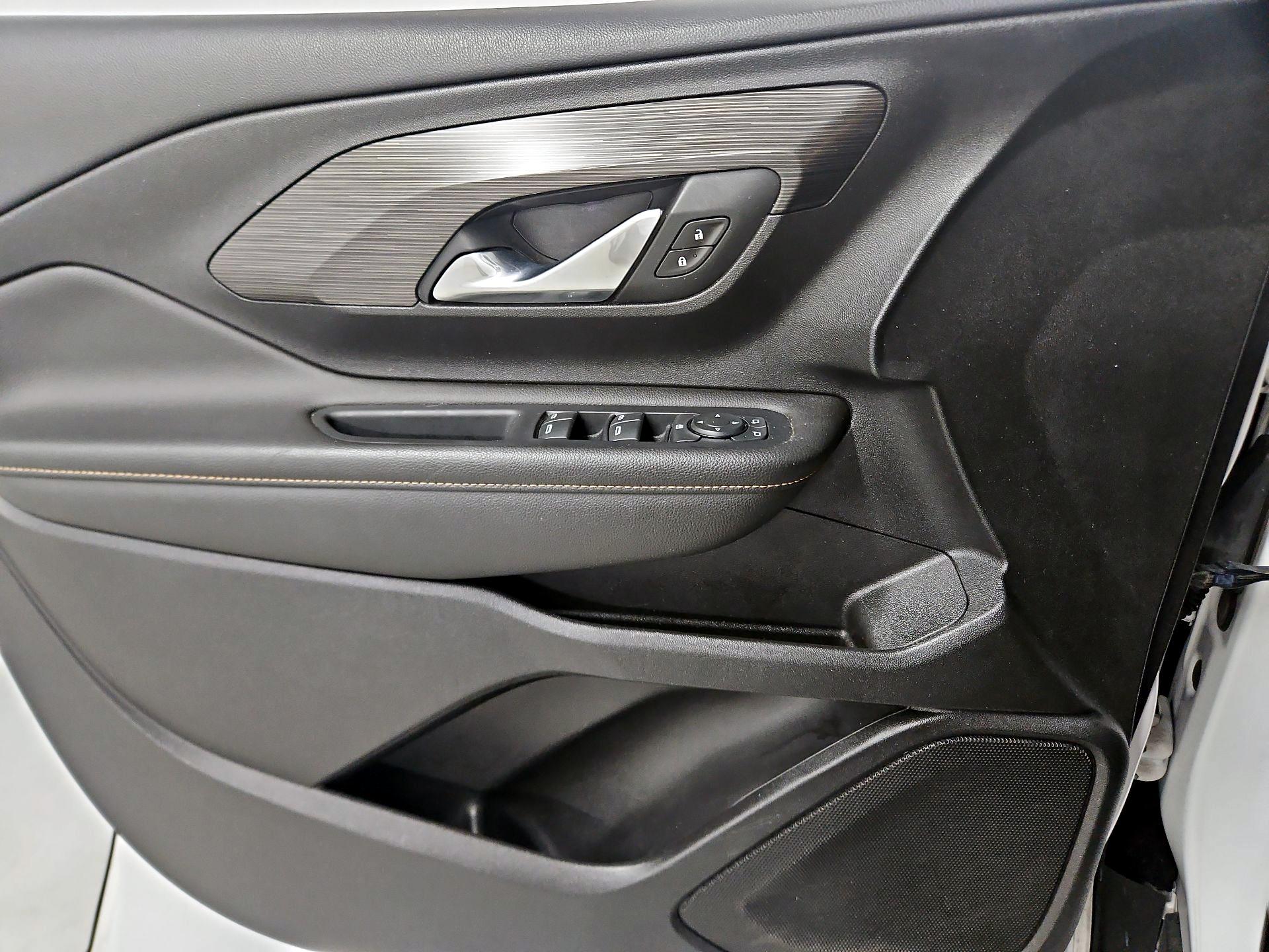 Thumbnail: 2020 GMC Terrain - 12