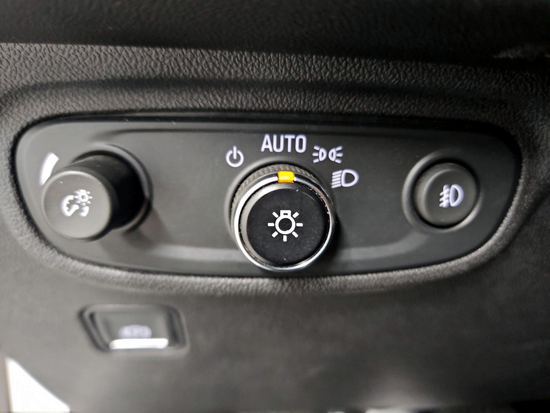 Thumbnail: 2020 GMC Terrain - 13