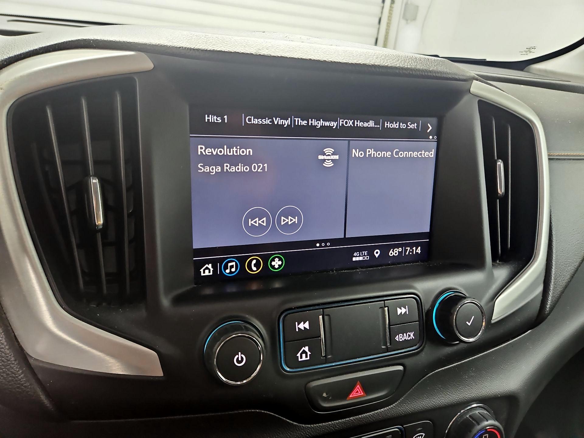 Thumbnail: 2020 GMC Terrain - 15