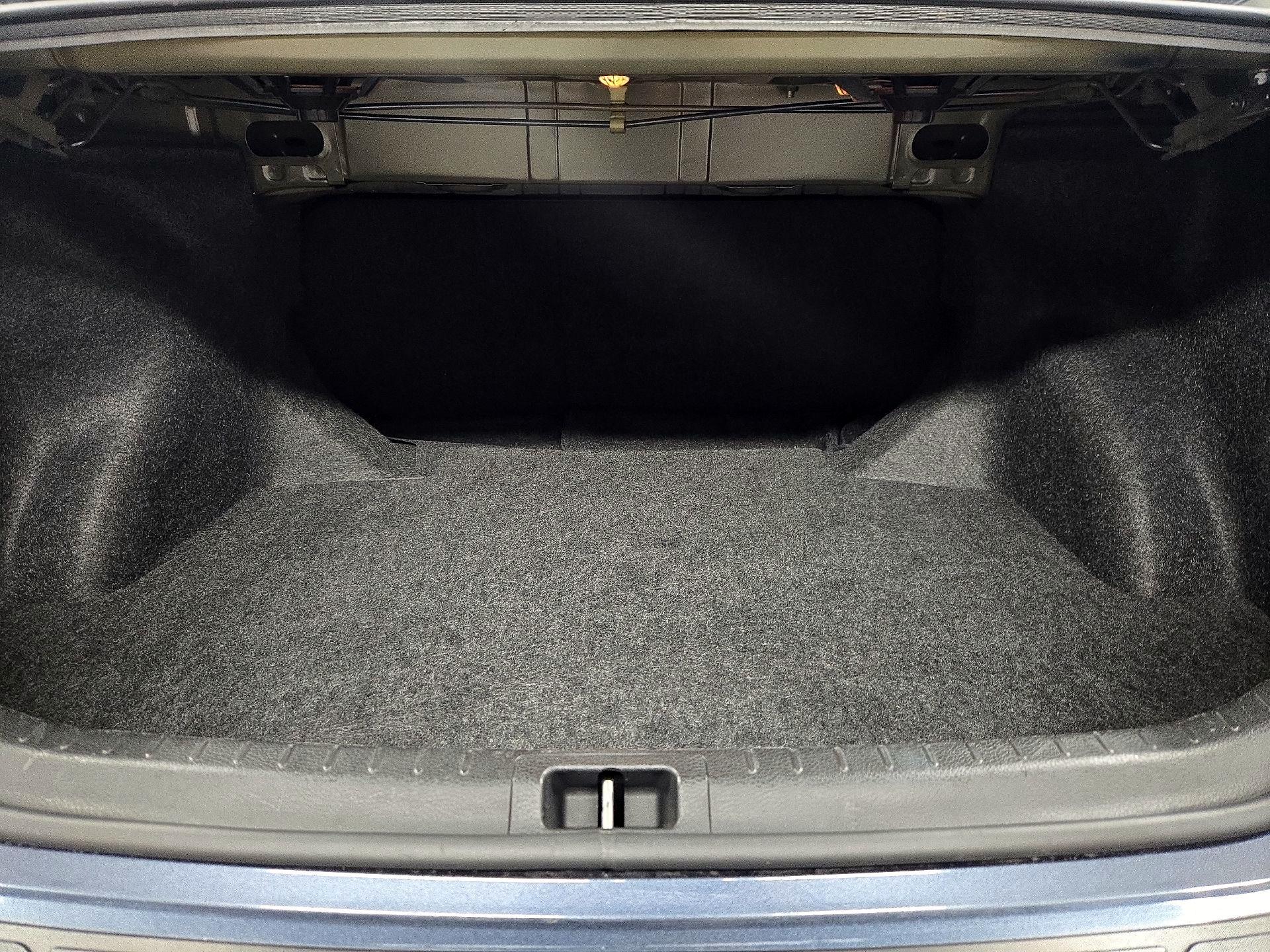 Thumbnail: 2019 Toyota Corolla - 20