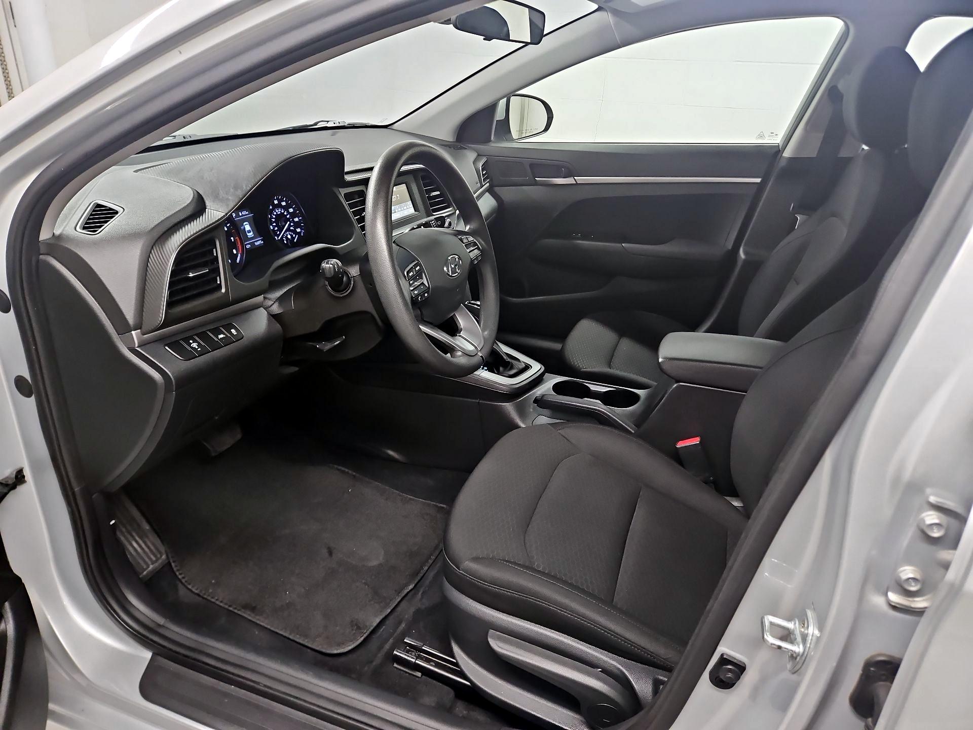 Thumbnail: 2020 Hyundai Elantra - 11