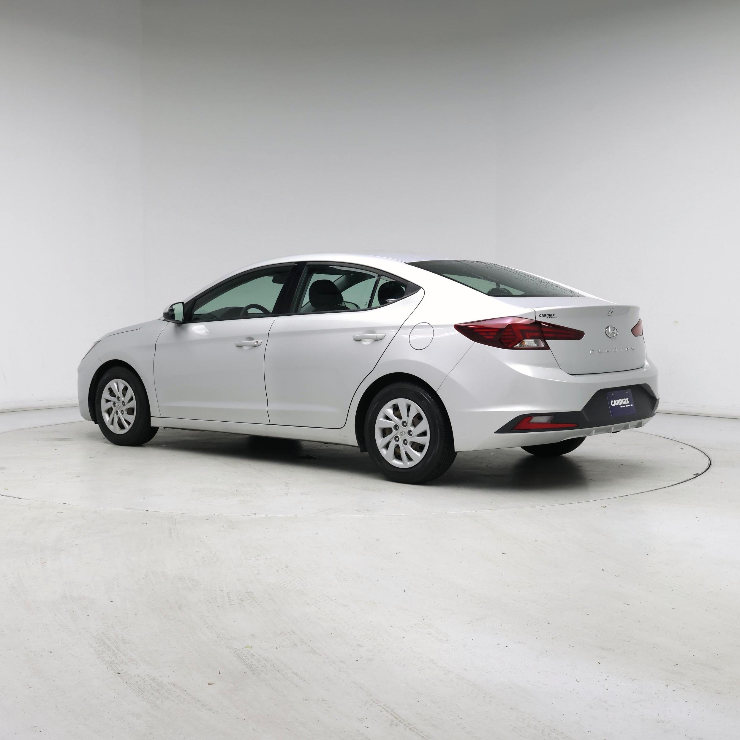 Thumbnail: 2020 Hyundai Elantra - 2