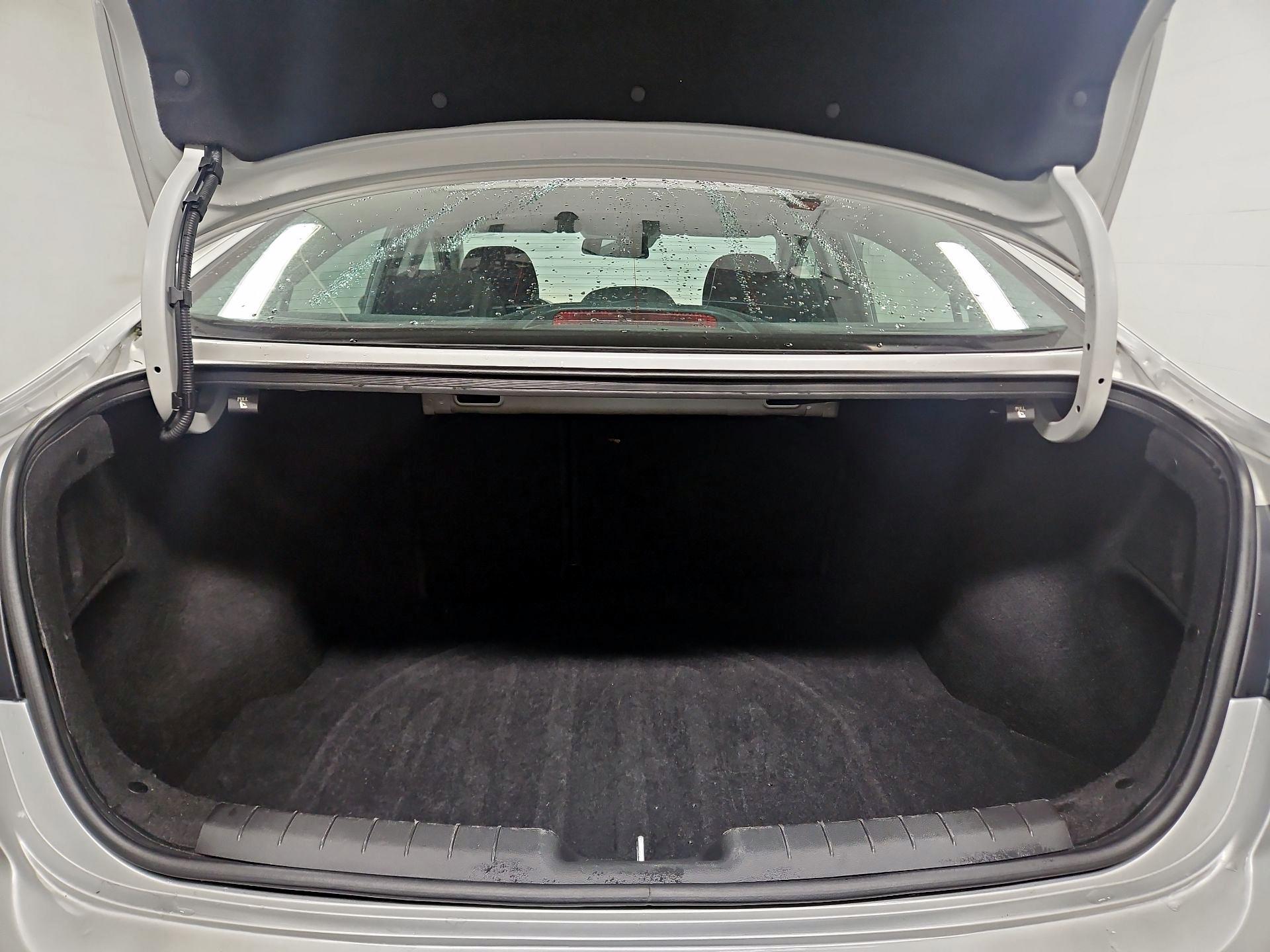 Thumbnail: 2020 Hyundai Elantra - 20