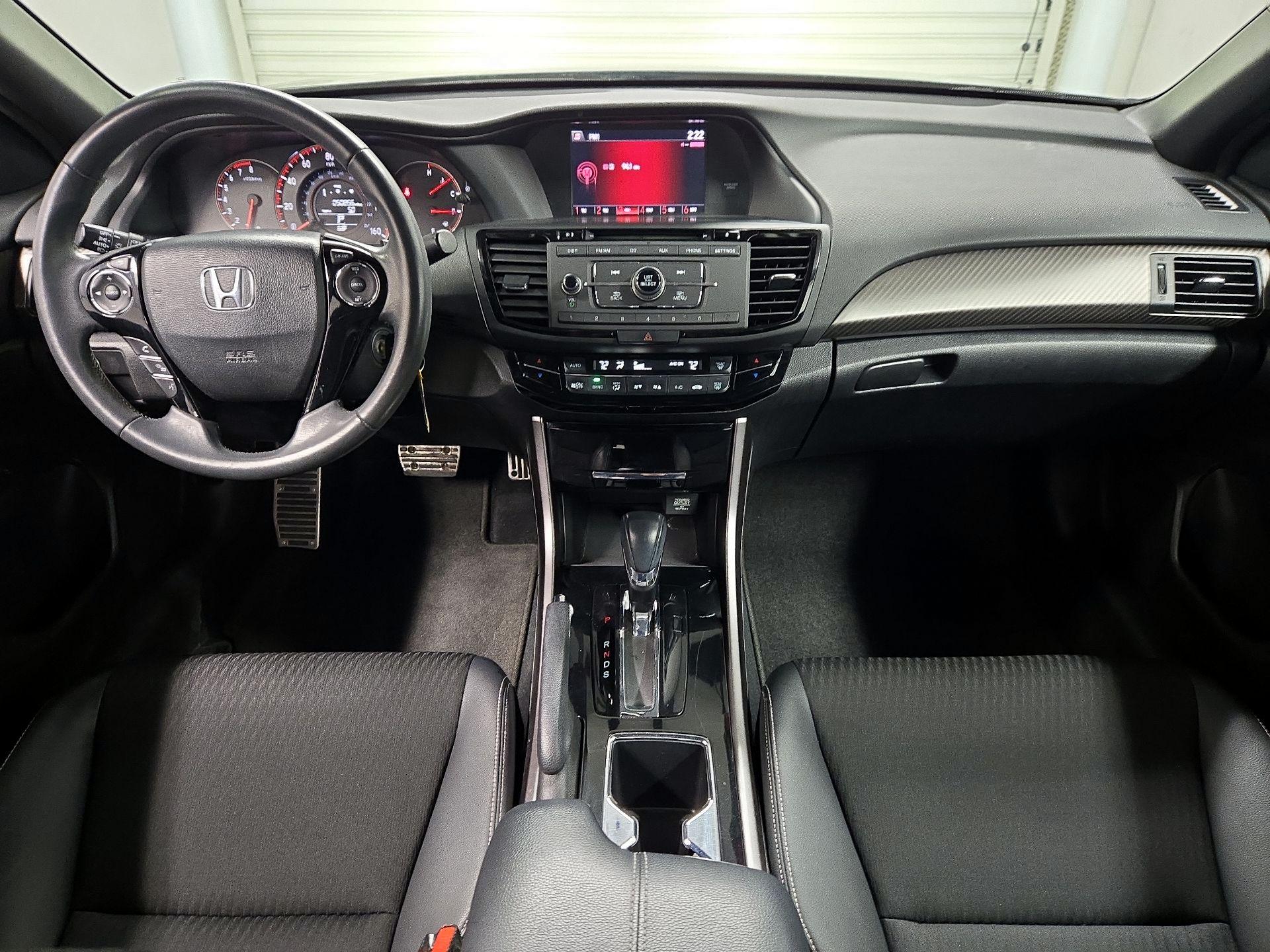 Thumbnail: 2017 Honda Accord - 9