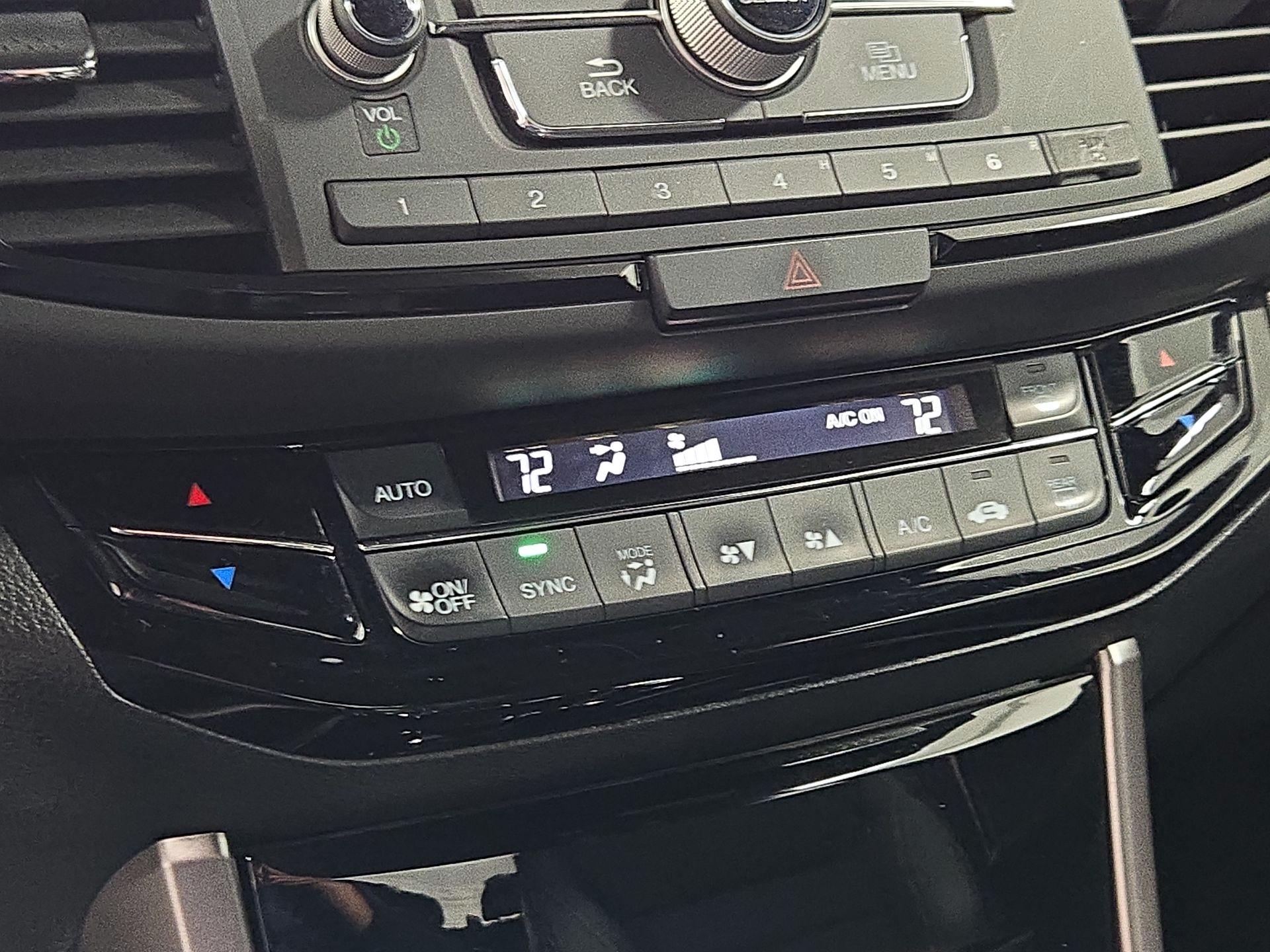 Thumbnail: 2017 Honda Accord - 16