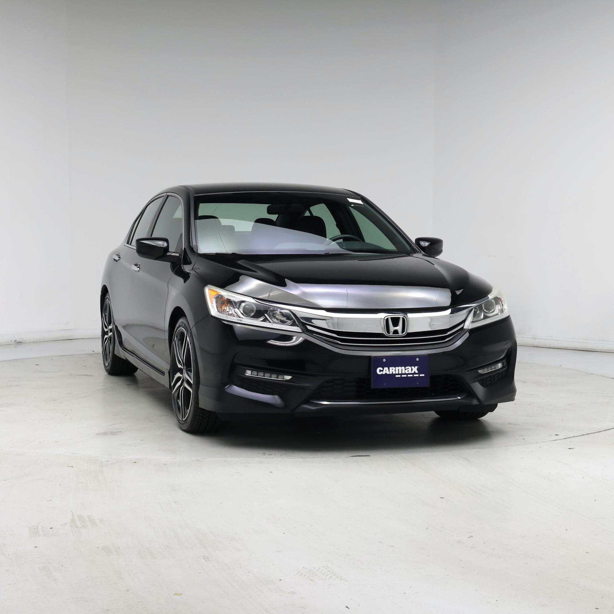 Thumbnail: 2017 Honda Accord - 5