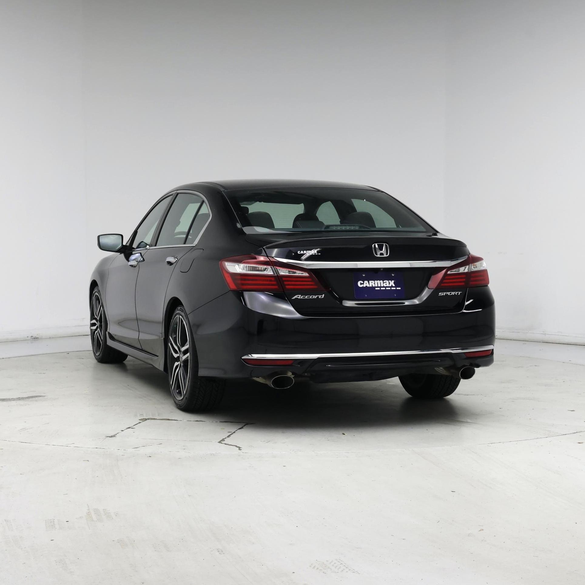 Thumbnail: 2017 Honda Accord - 6