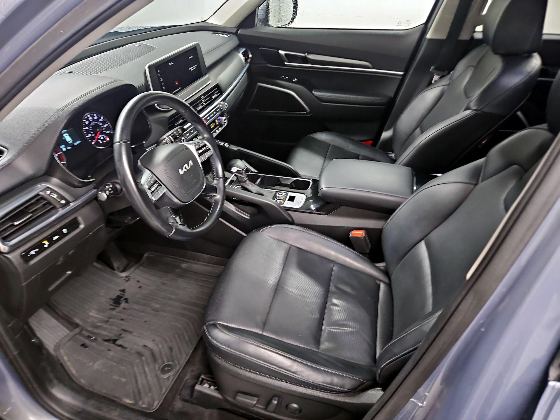 Thumbnail: 2022 Kia Telluride - 11