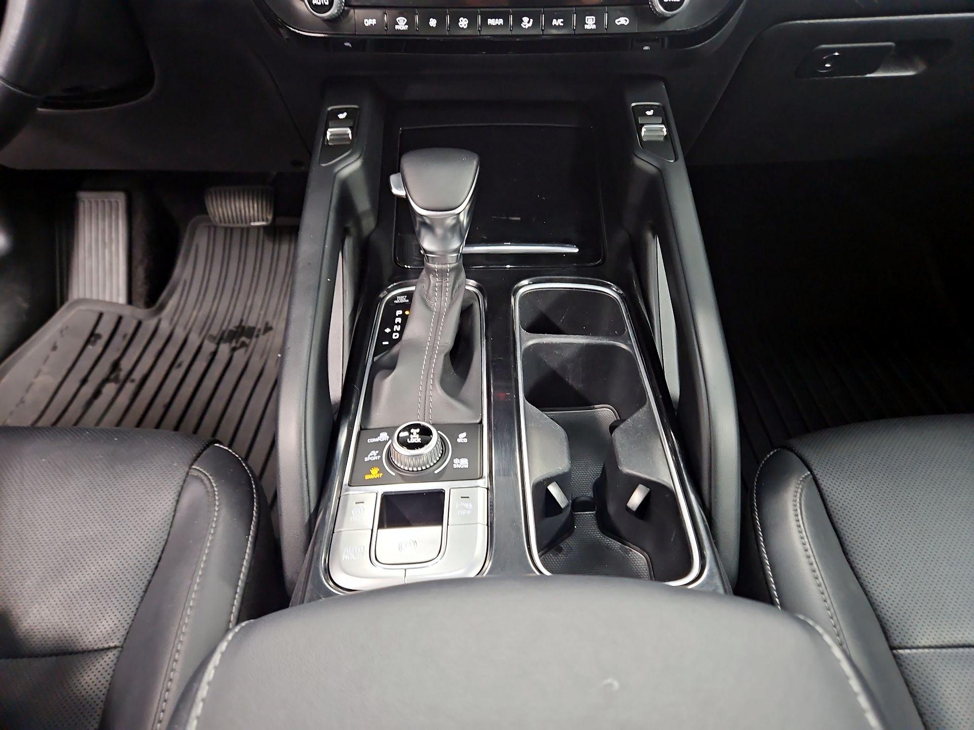 Thumbnail: 2022 Kia Telluride - 18