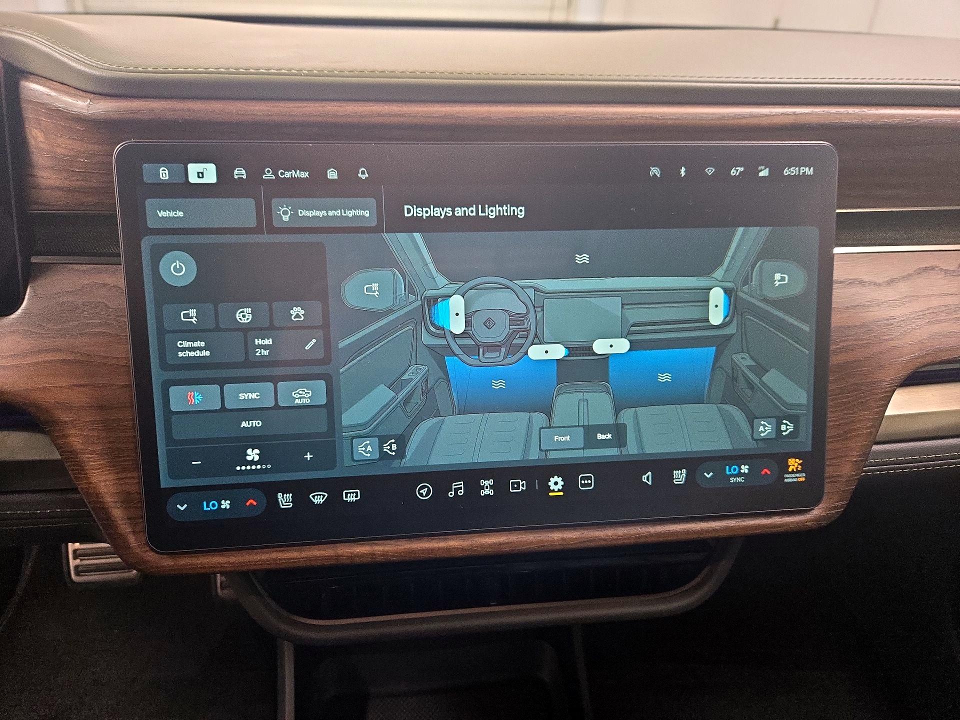 Thumbnail: 2022 Rivian R1T - 16