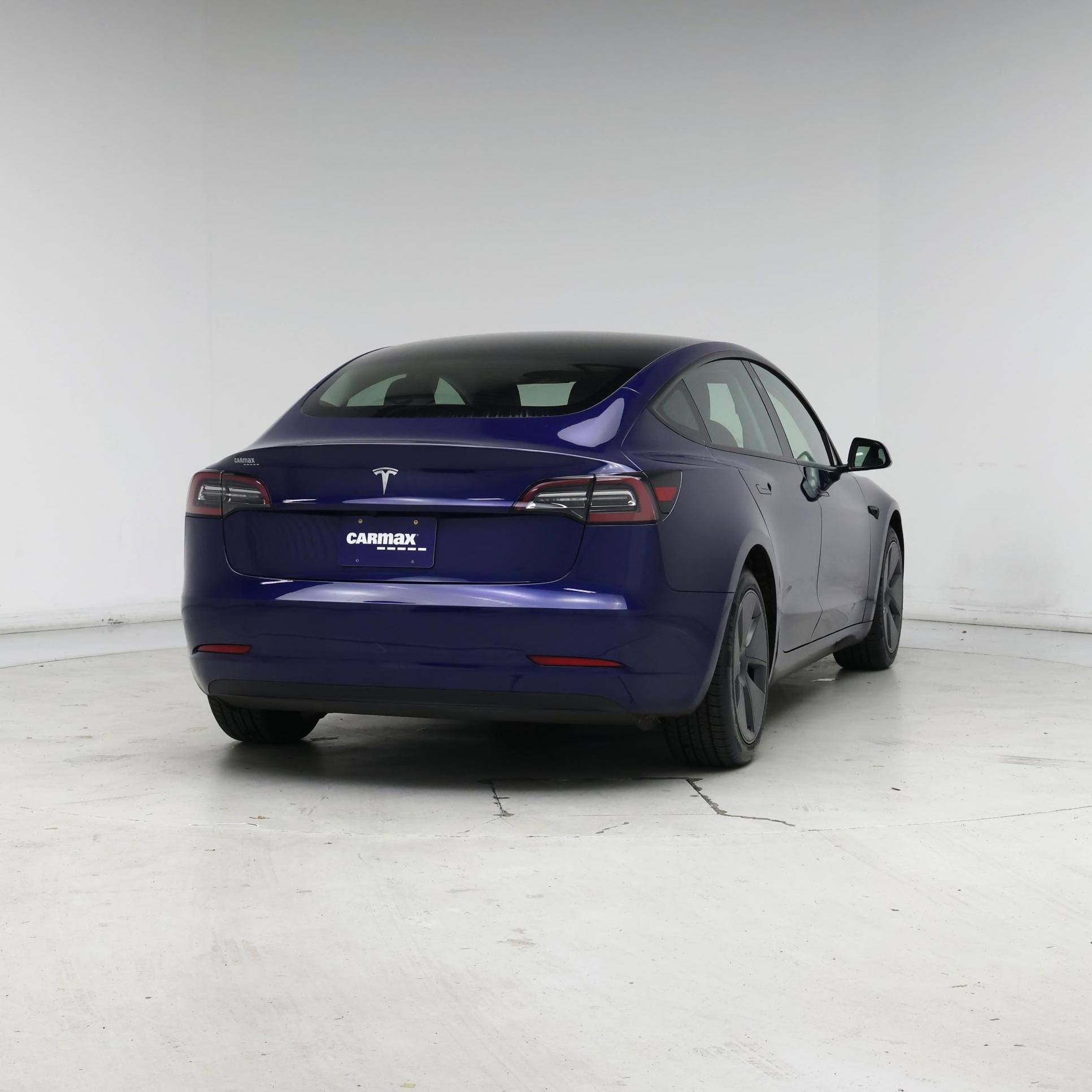 Thumbnail: 2023 Tesla Model 3 - 8