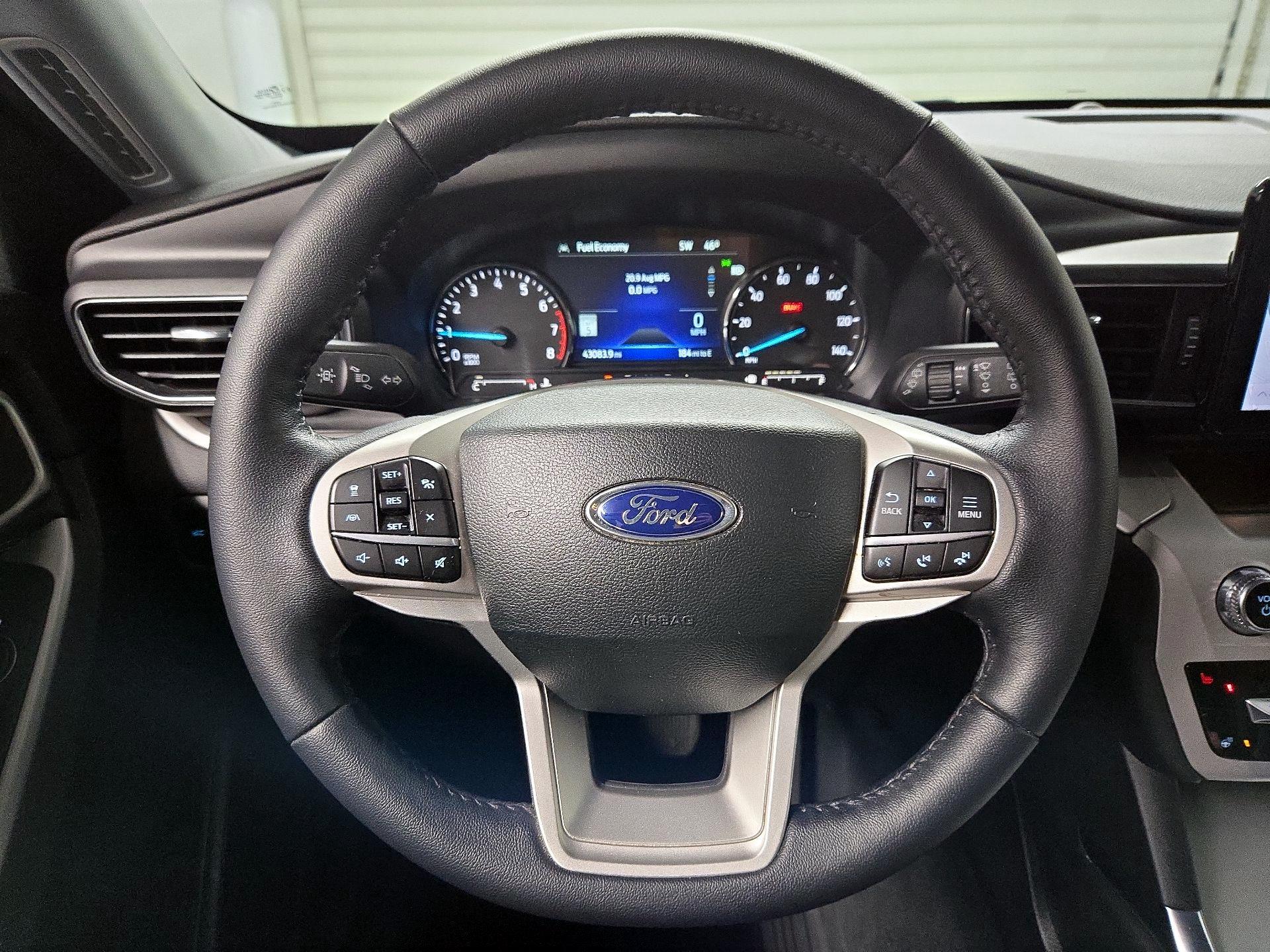 Thumbnail: 2023 Ford Explorer - 10