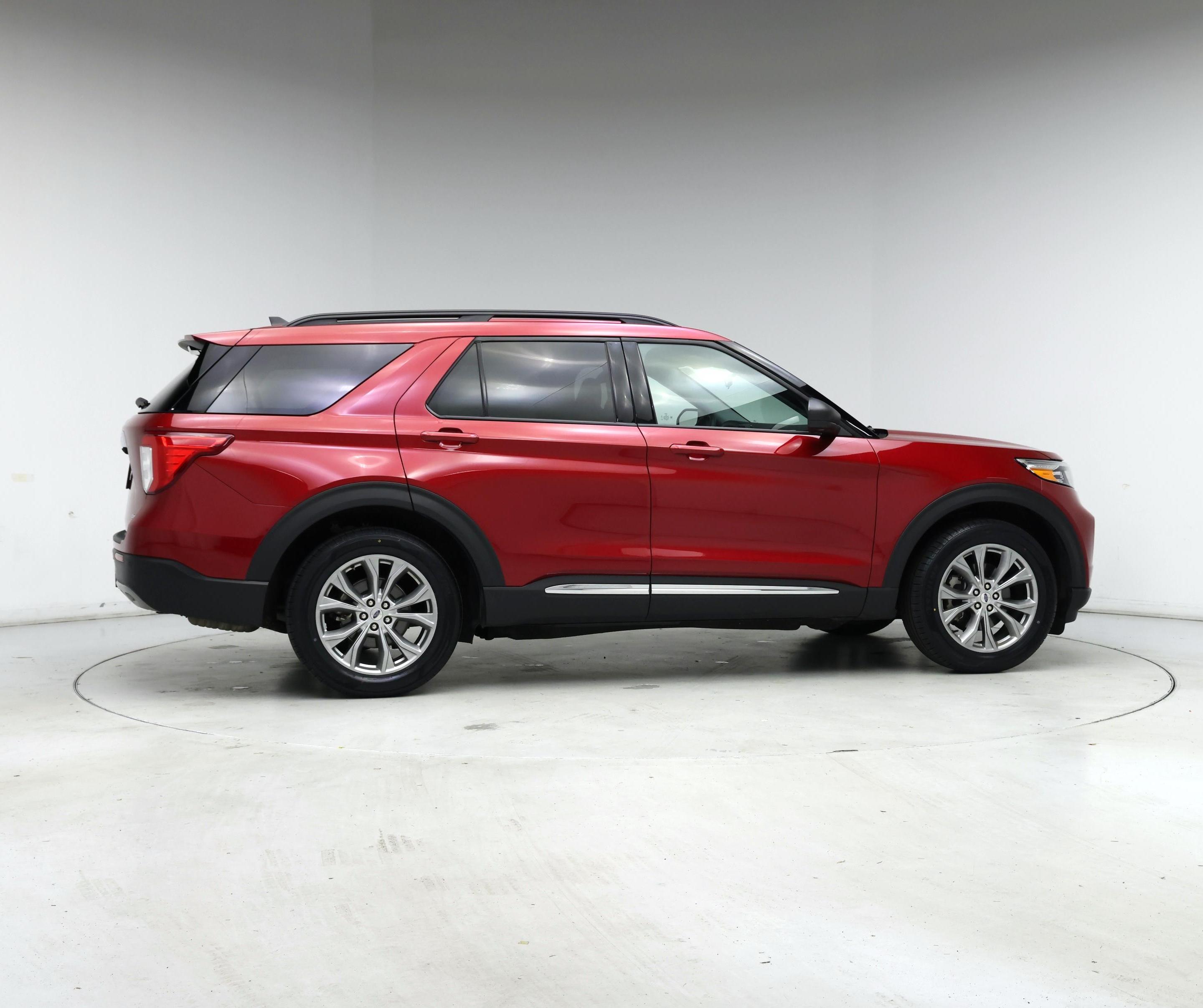 Thumbnail: 2023 Ford Explorer - 7
